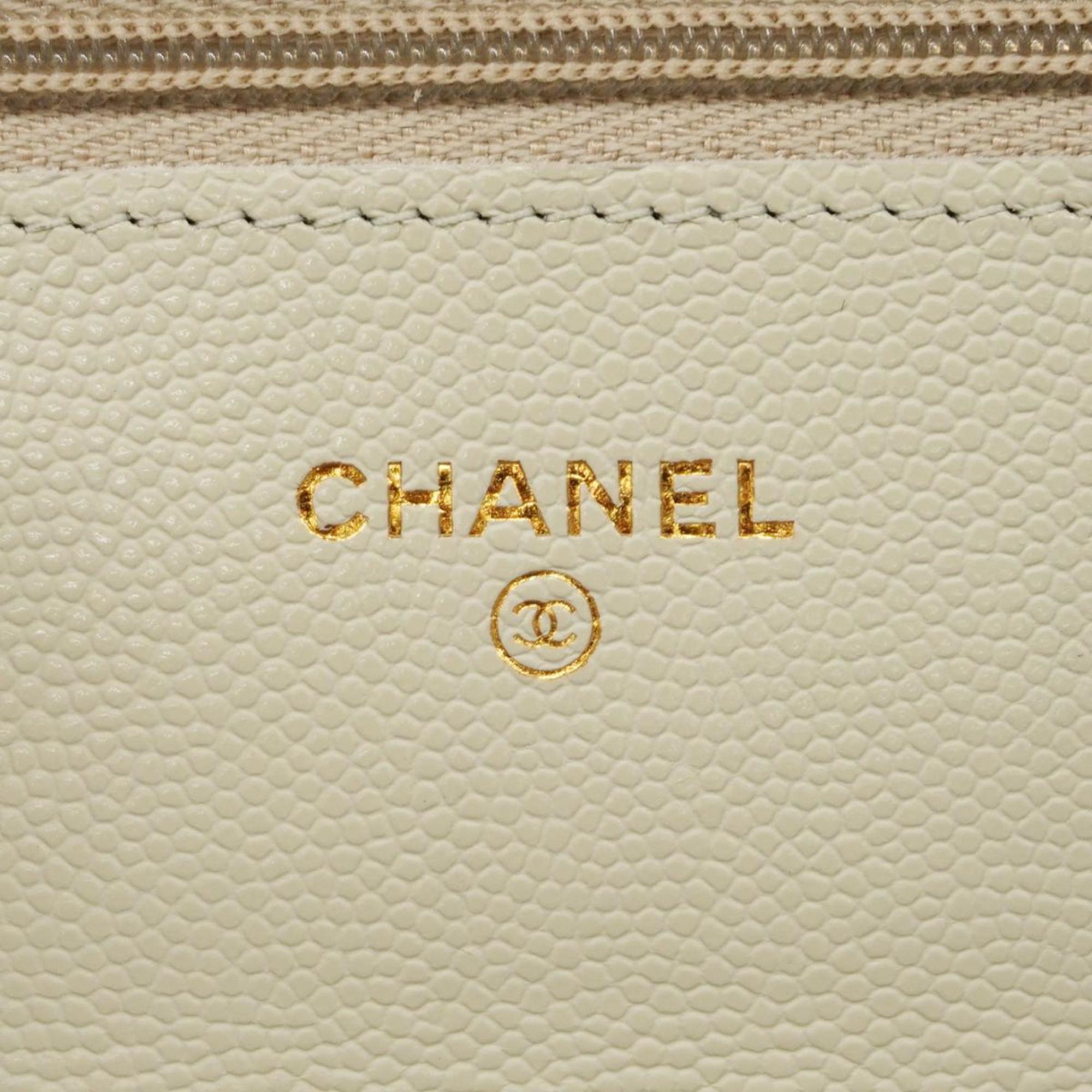 Chanel Shoulder Wallet Matelasse Chain Caviar Skin White Women's