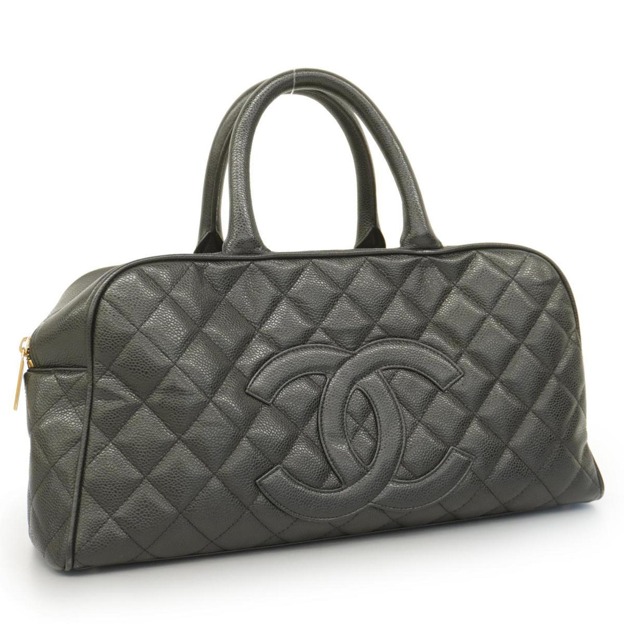 Chanel handbag Matelasse caviar skin black ladies