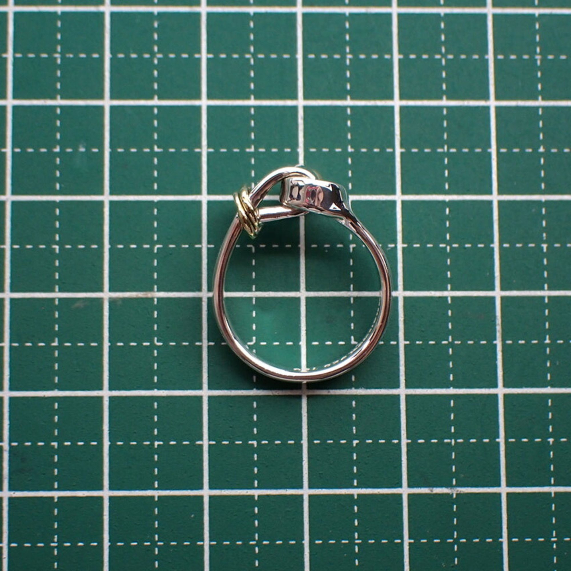 TIFFANY 925 750 Hook and Eye Combination Ring Size 8