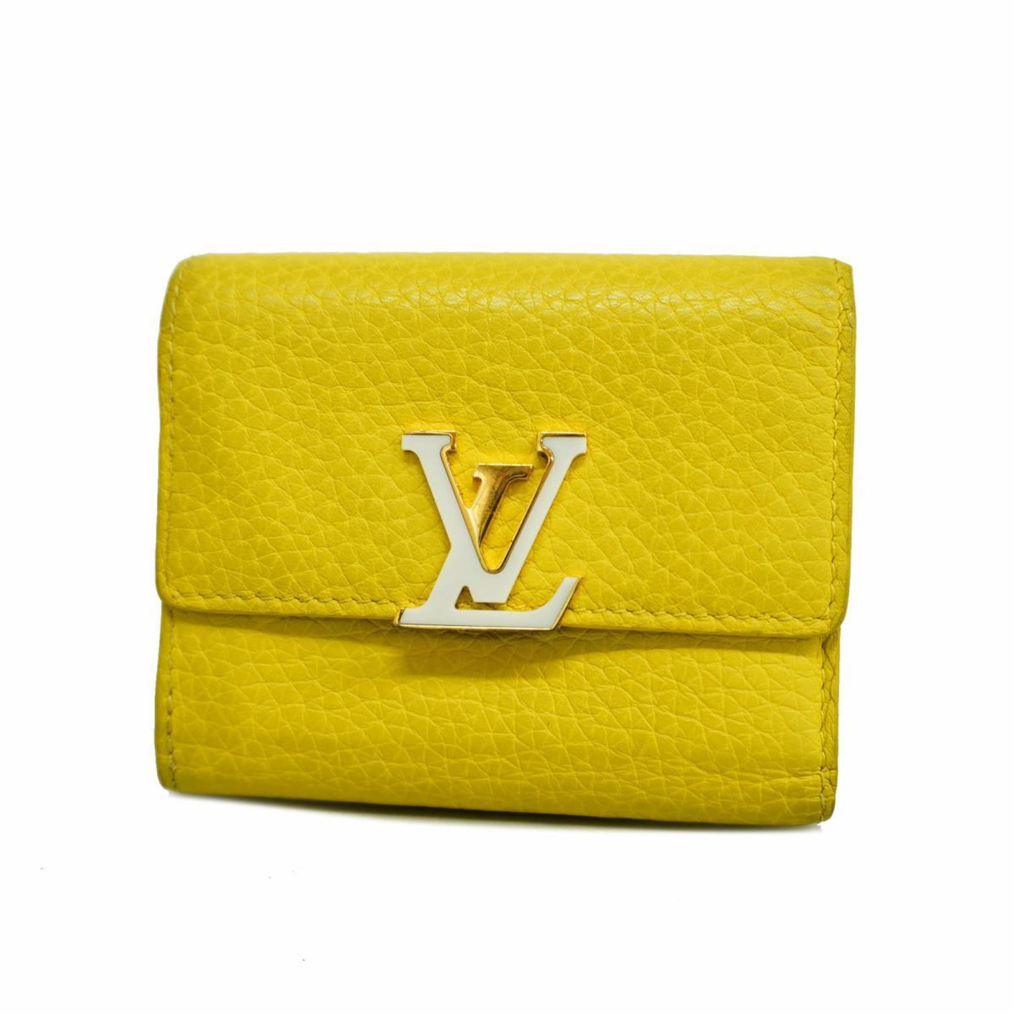 Louis Vuitton Tri-fold Wallet Portefeuille Capucines XS M81230 Cedra Crème Ladies