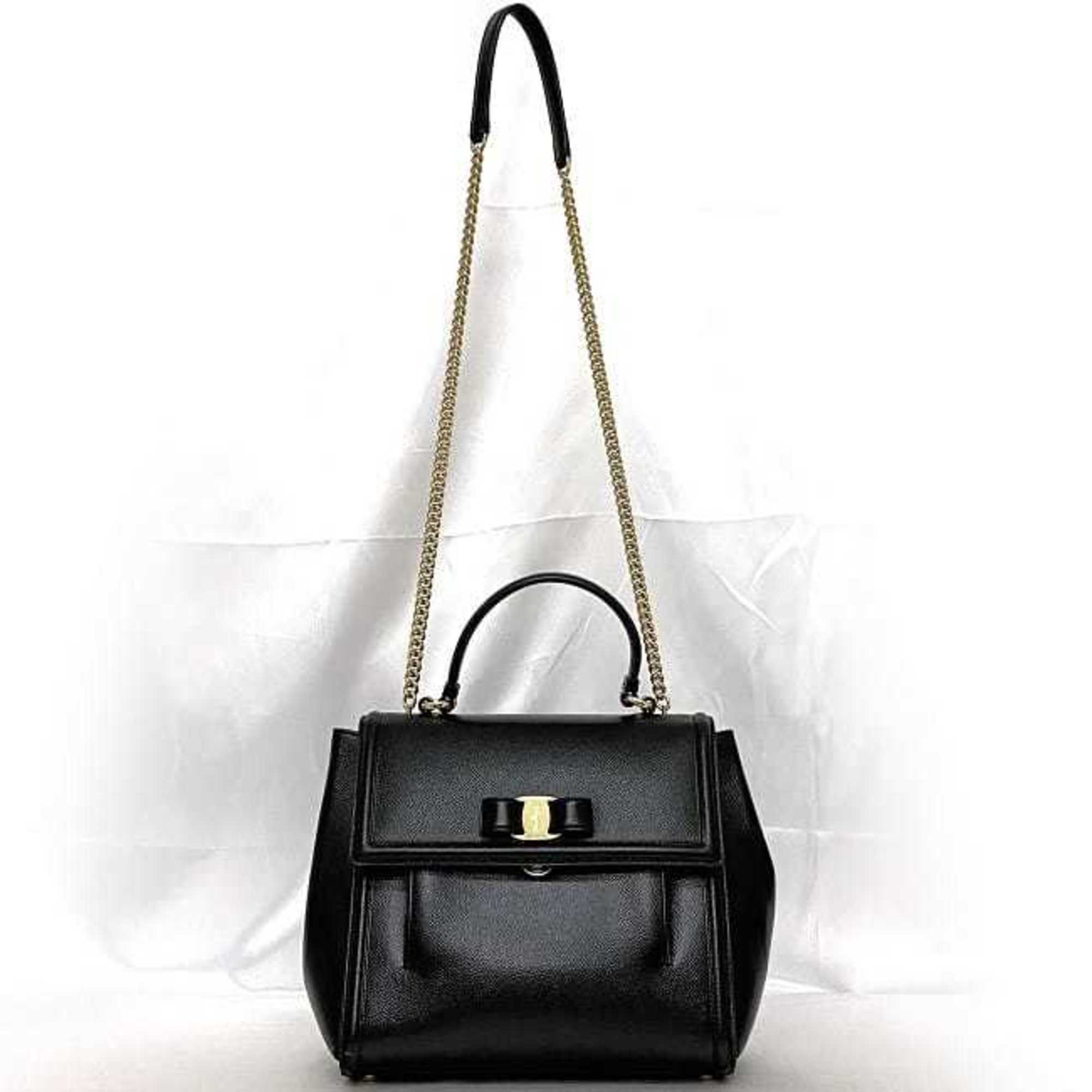 Salvatore Ferragamo 2way bag f-21290 Black Vara 21 G697 Shoulder Grain leather Ribbon flap handbag Chain