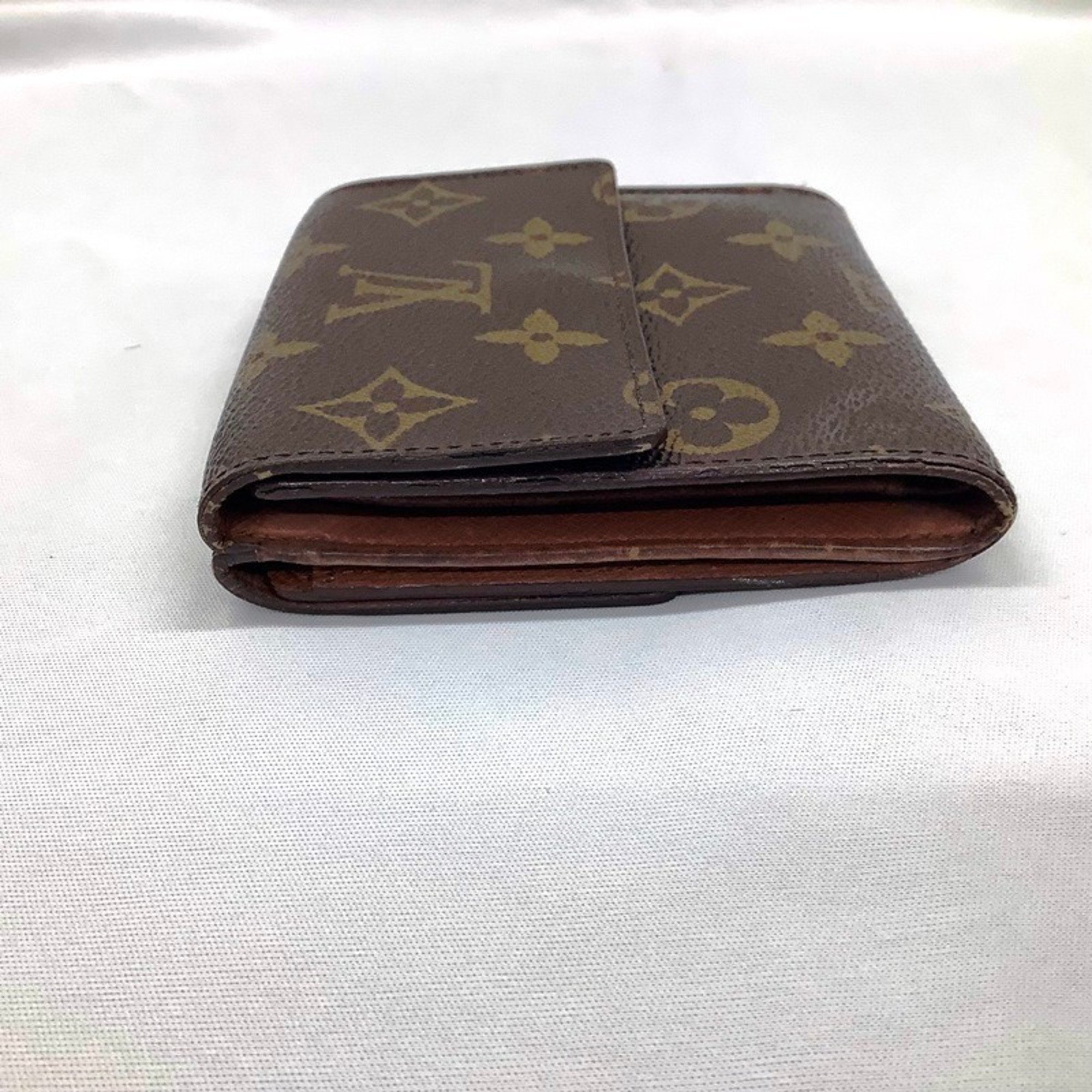 Louis Vuitton LOUIS VUITTON Porte Monnaie Bi-Fold Carte Credit Tri-Fold Wallet Leather Monogram Women's M61652 TH0976MK-473