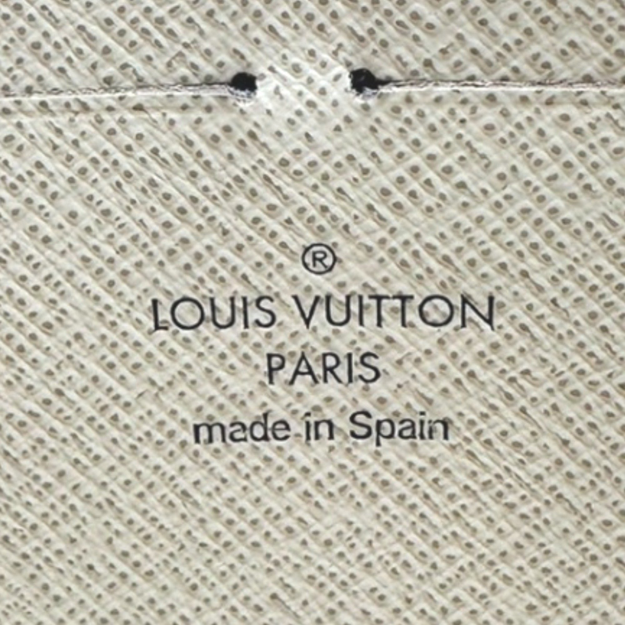 Louis Vuitton LOUIS VUITTON Long Wallet Round Azur Zippy Damier Canvas N60019 White LV