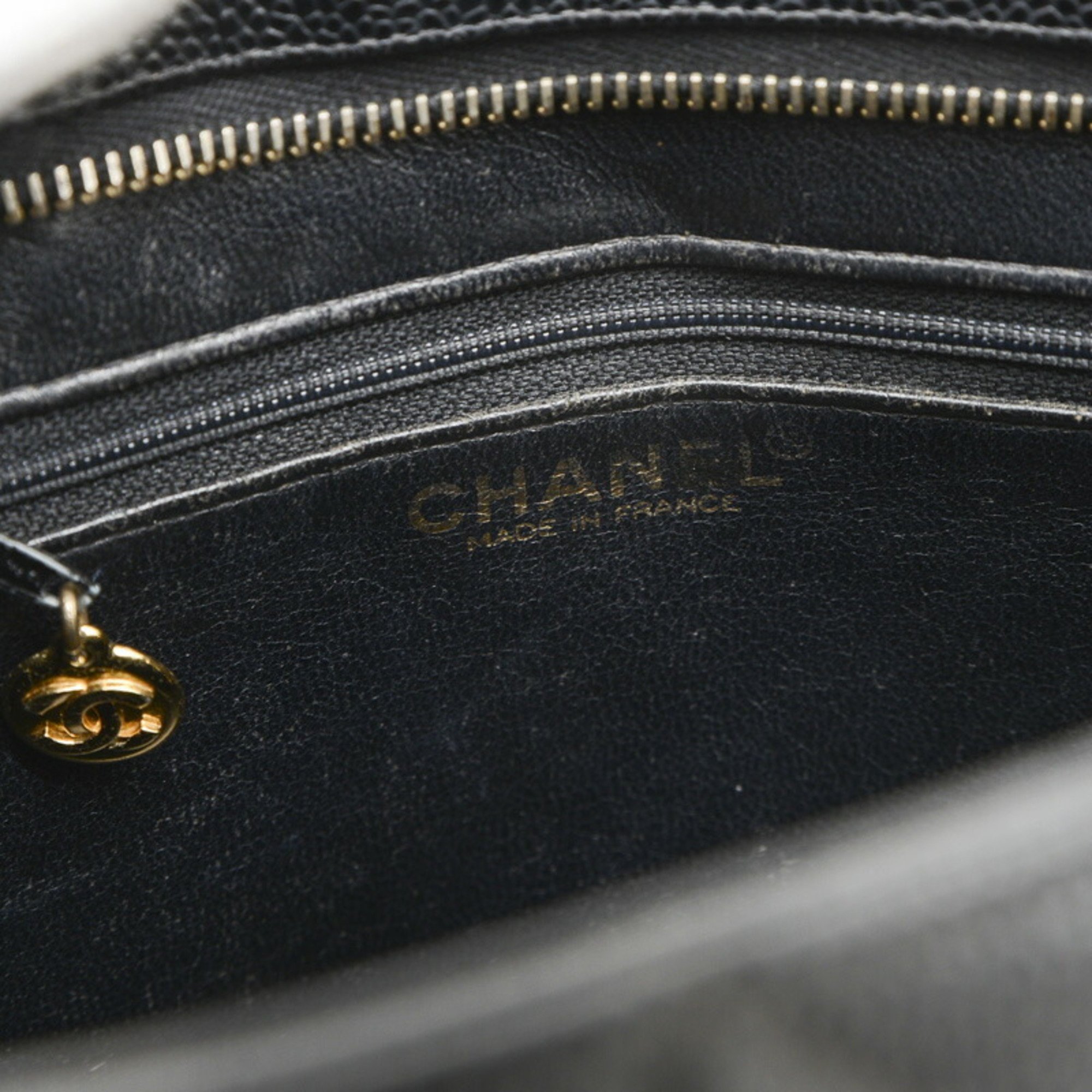 Chanel Reissue Tote Bag Caviar Skin Black A01804