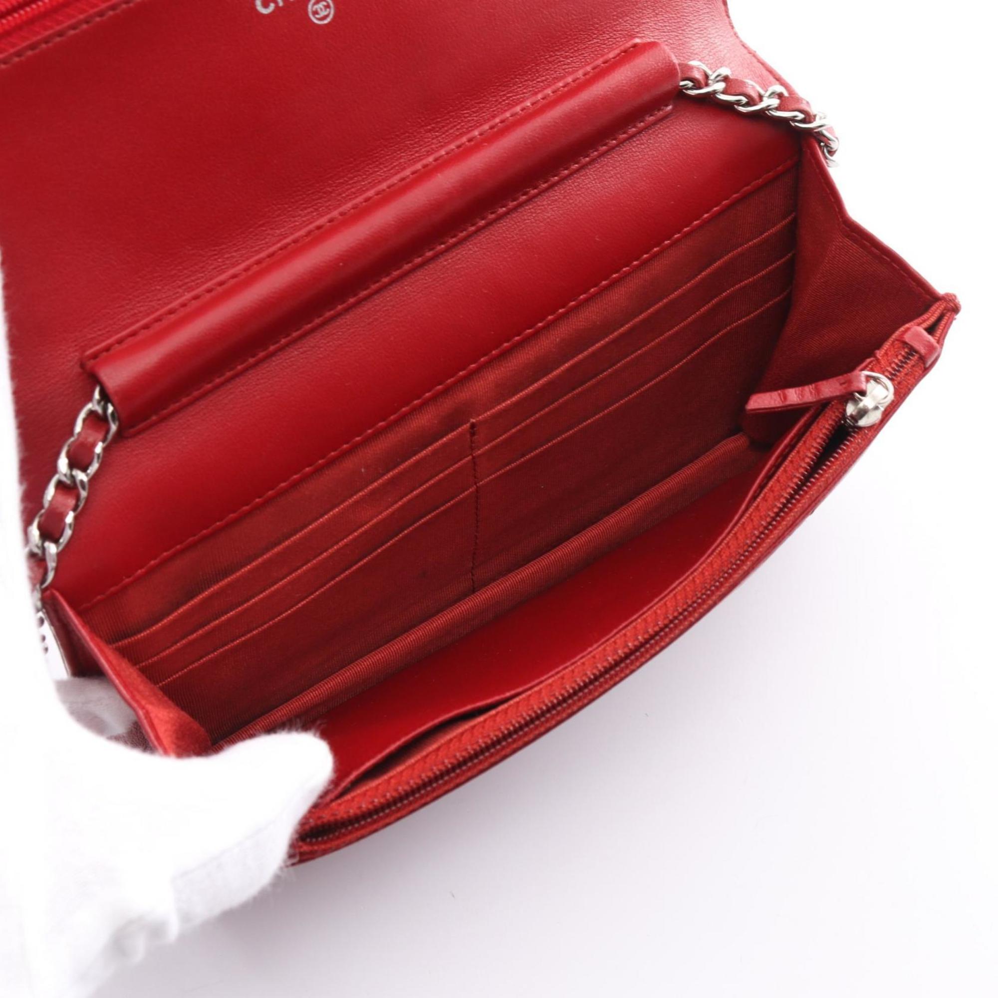 CHANEL Matelasse Shoulder Bag, Lambskin, Women's, Red, A33814