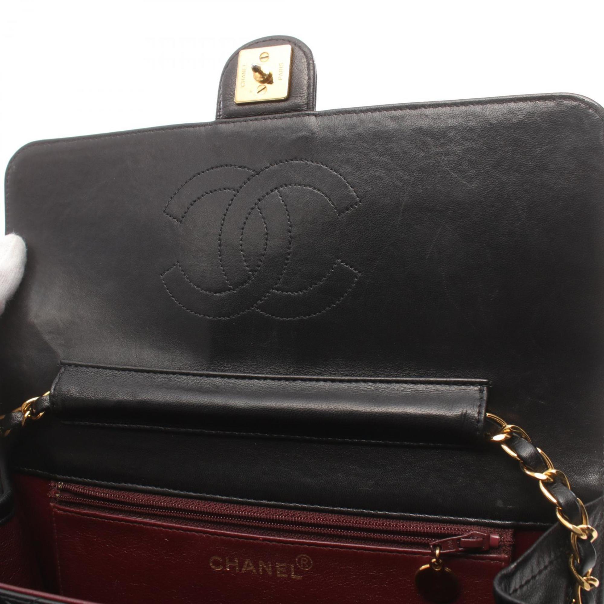 CHANEL Matelasse Shoulder Bag, Lambskin, Women's, Black