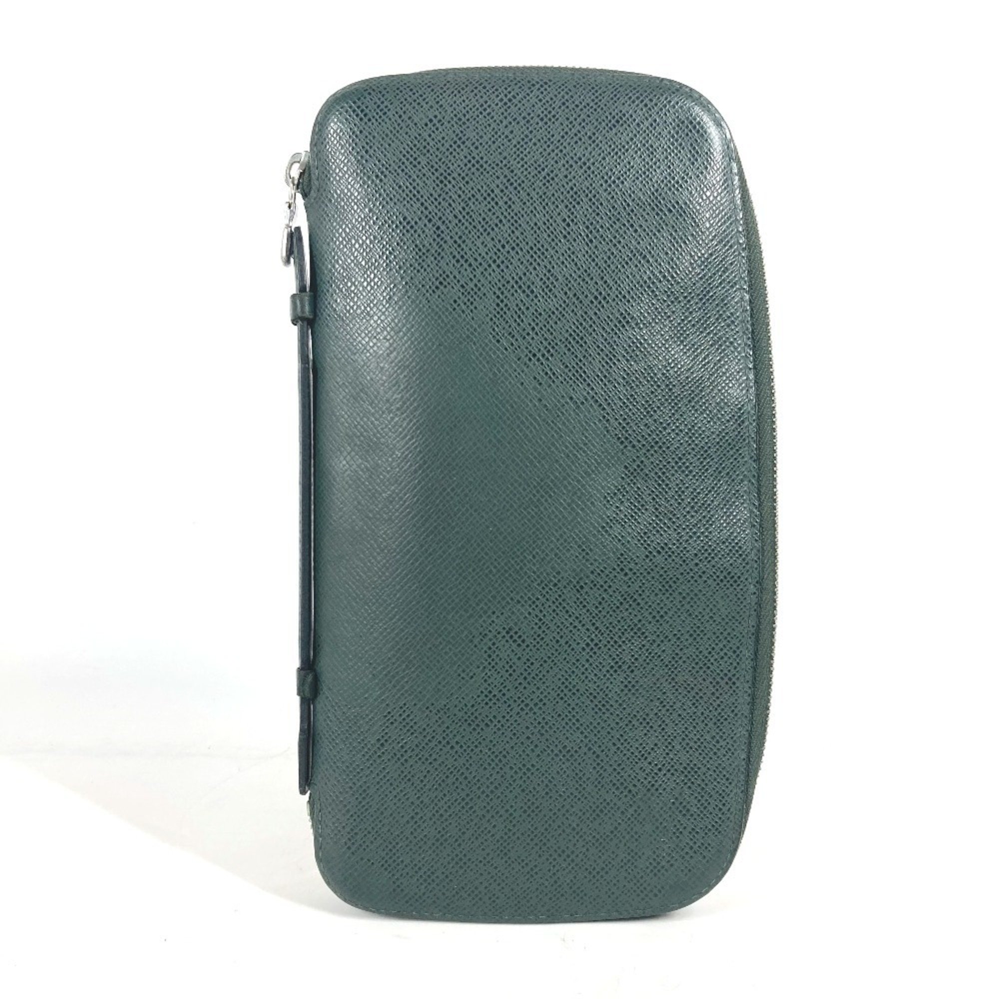 LOUIS VUITTON M30654 Taiga Organizer Atoll Travel Case Round Long Wallet Leather Men's Episea Green