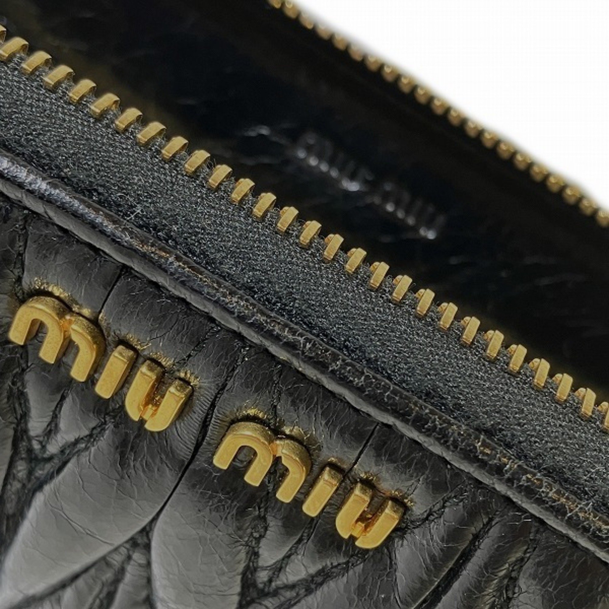 Miu Miu Miu Matelasse Round Long Wallet for Women