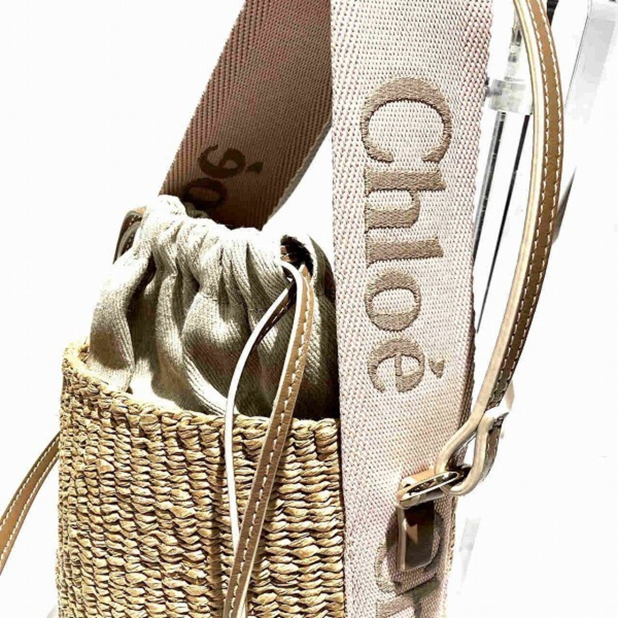 Chloé Chloe Woody Small Basket CHC22SS381G55 Bag Shoulder Women's