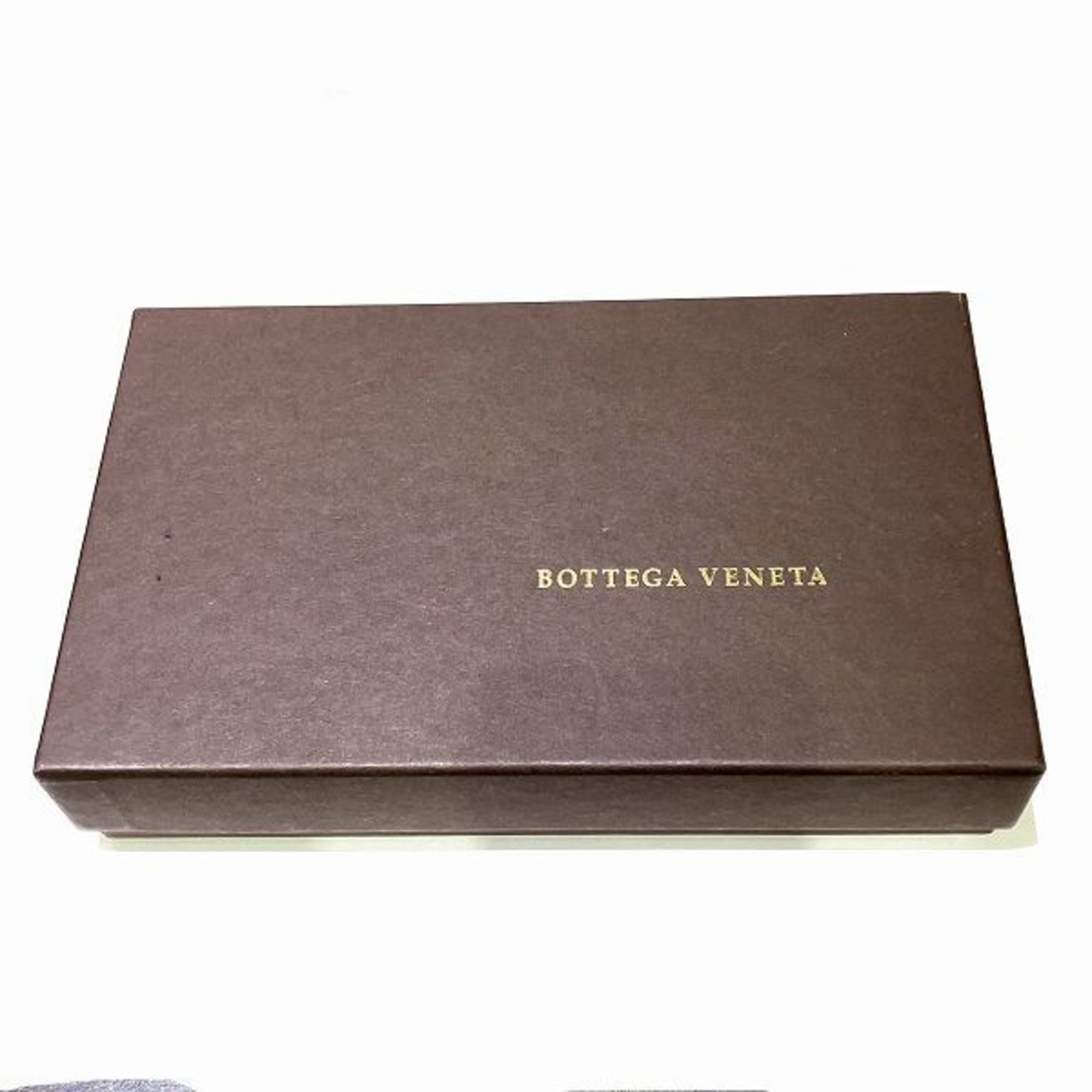 Bottega Veneta Intrecciato Round Long Wallet for Men and Women