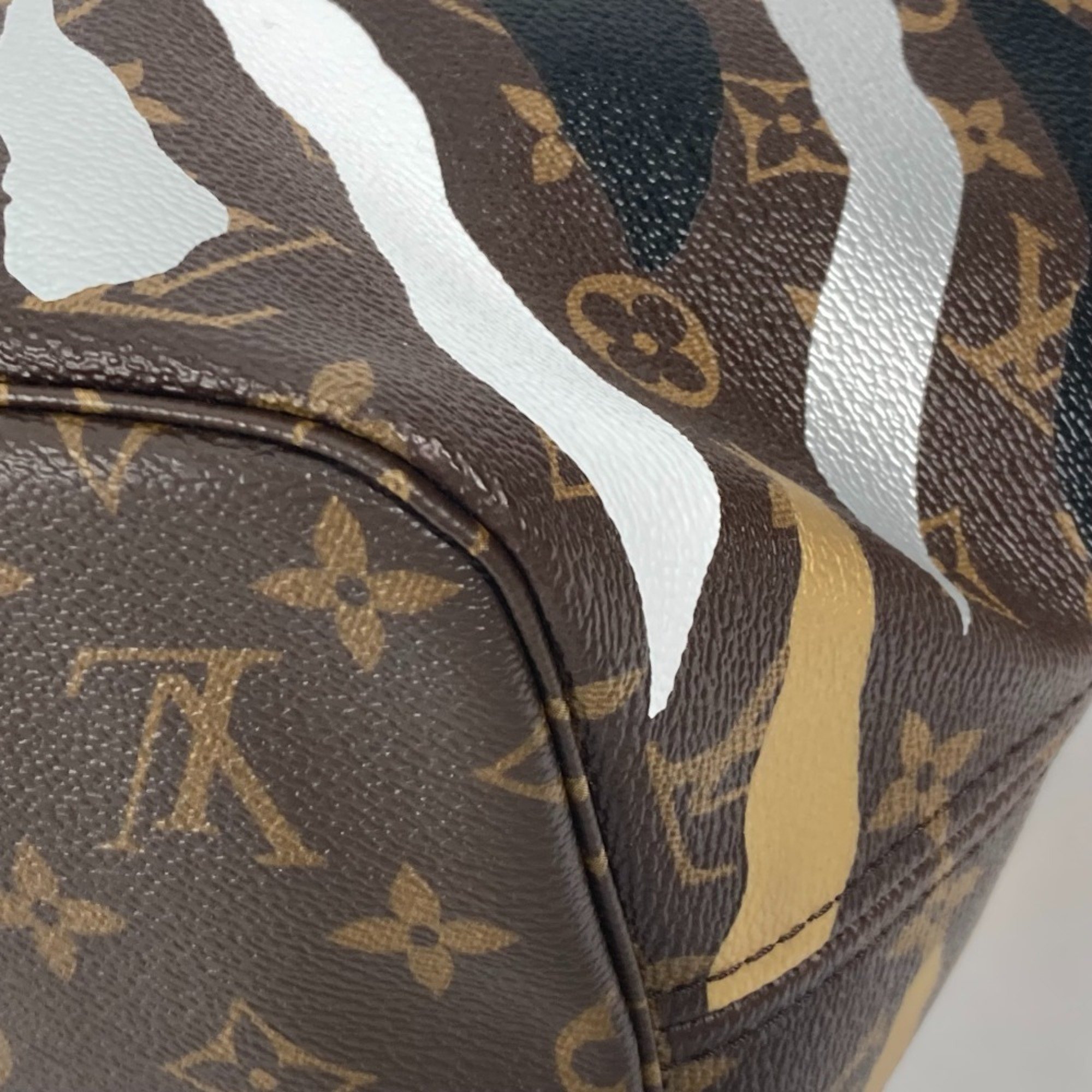 LOUIS VUITTON M45201 Monogram Camouflage Neverfull MM Shoulder Bag Tote Canvas Women's Brown