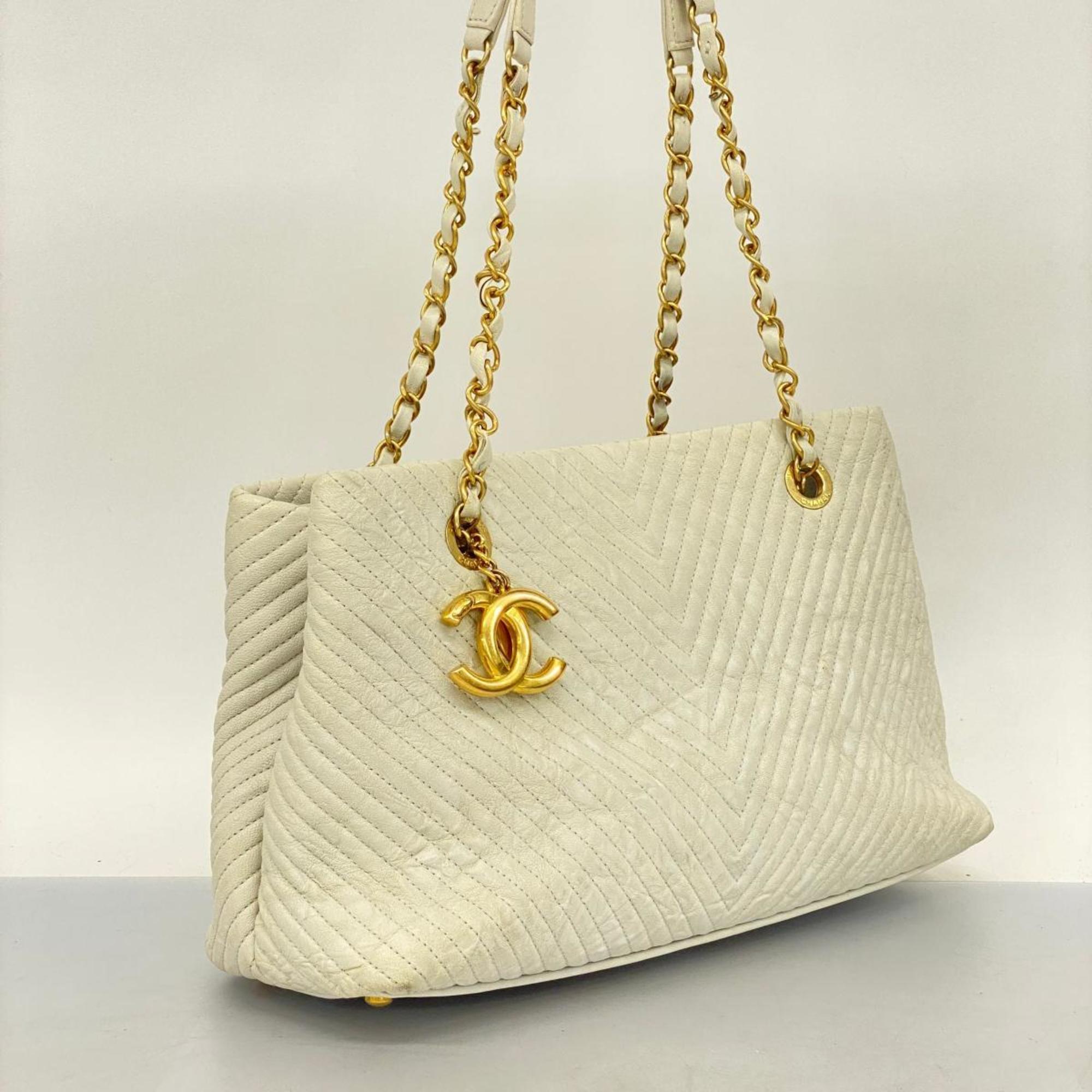 Chanel Shoulder Bag V Stitch Chain Leather White Women's