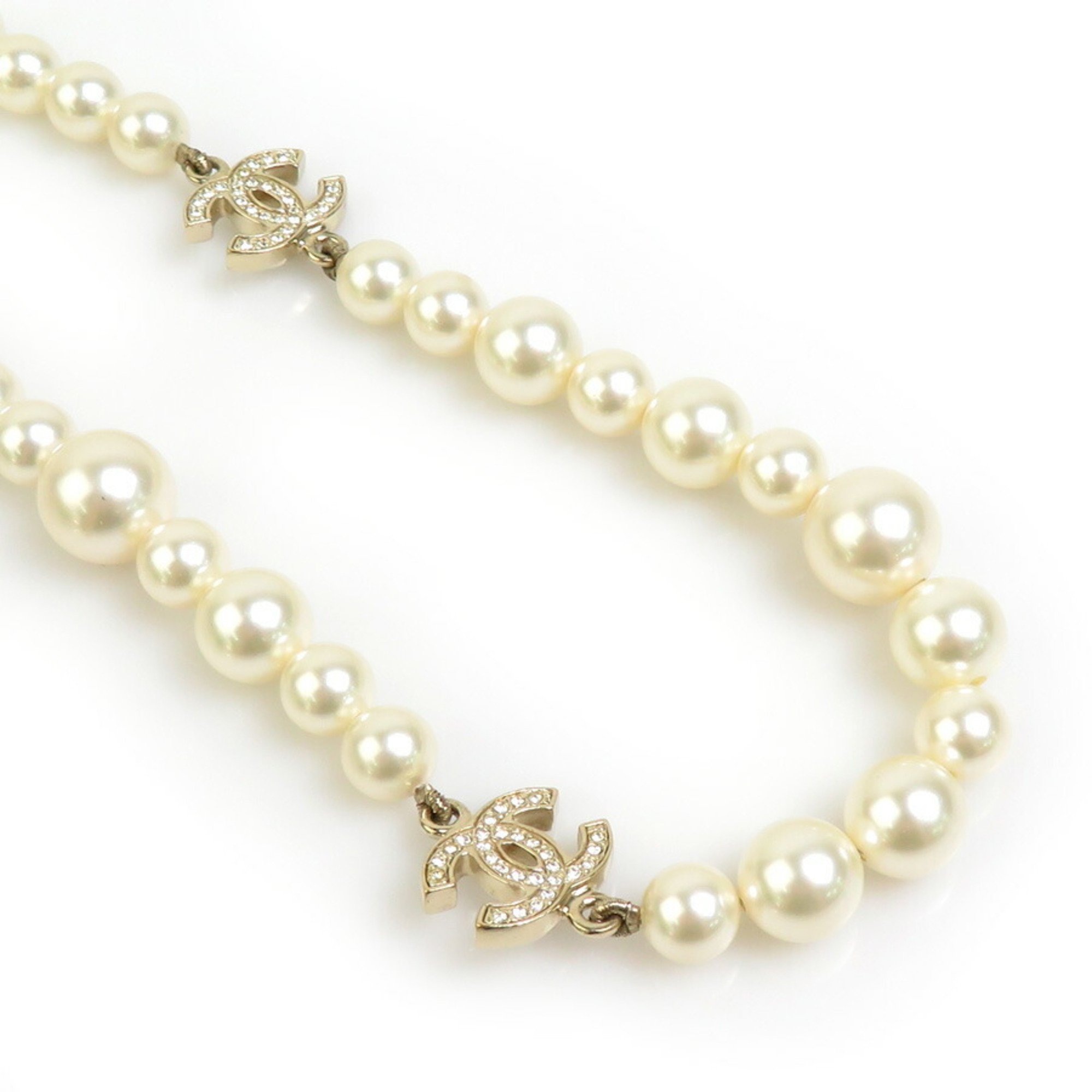 CHANEL Necklace Faux Pearl Metal White Women's r10189a