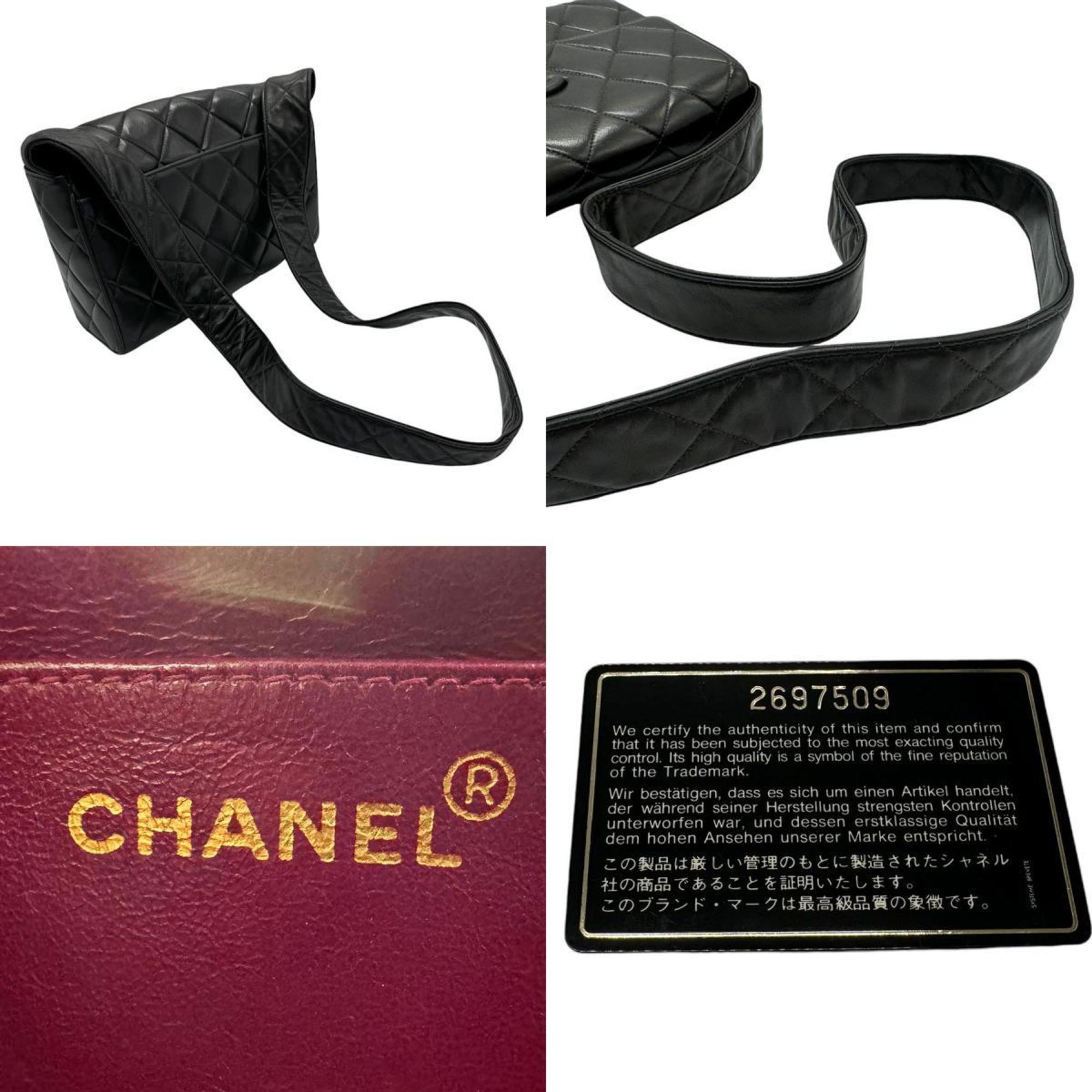 CHANEL Shoulder Bag Leather Black Women's n0411