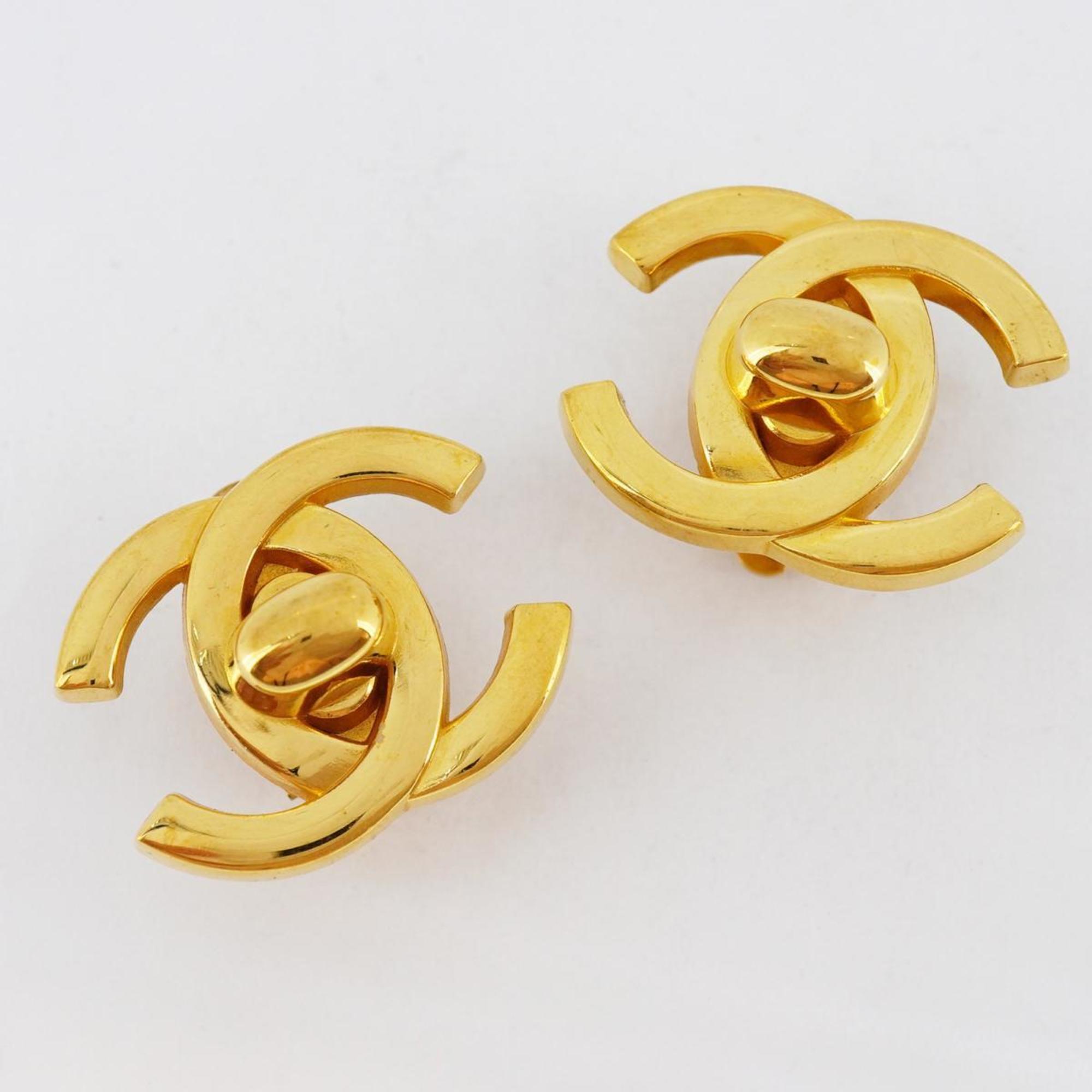 Chanel Earrings Turn Lock GP Plated Gold 95A Women's