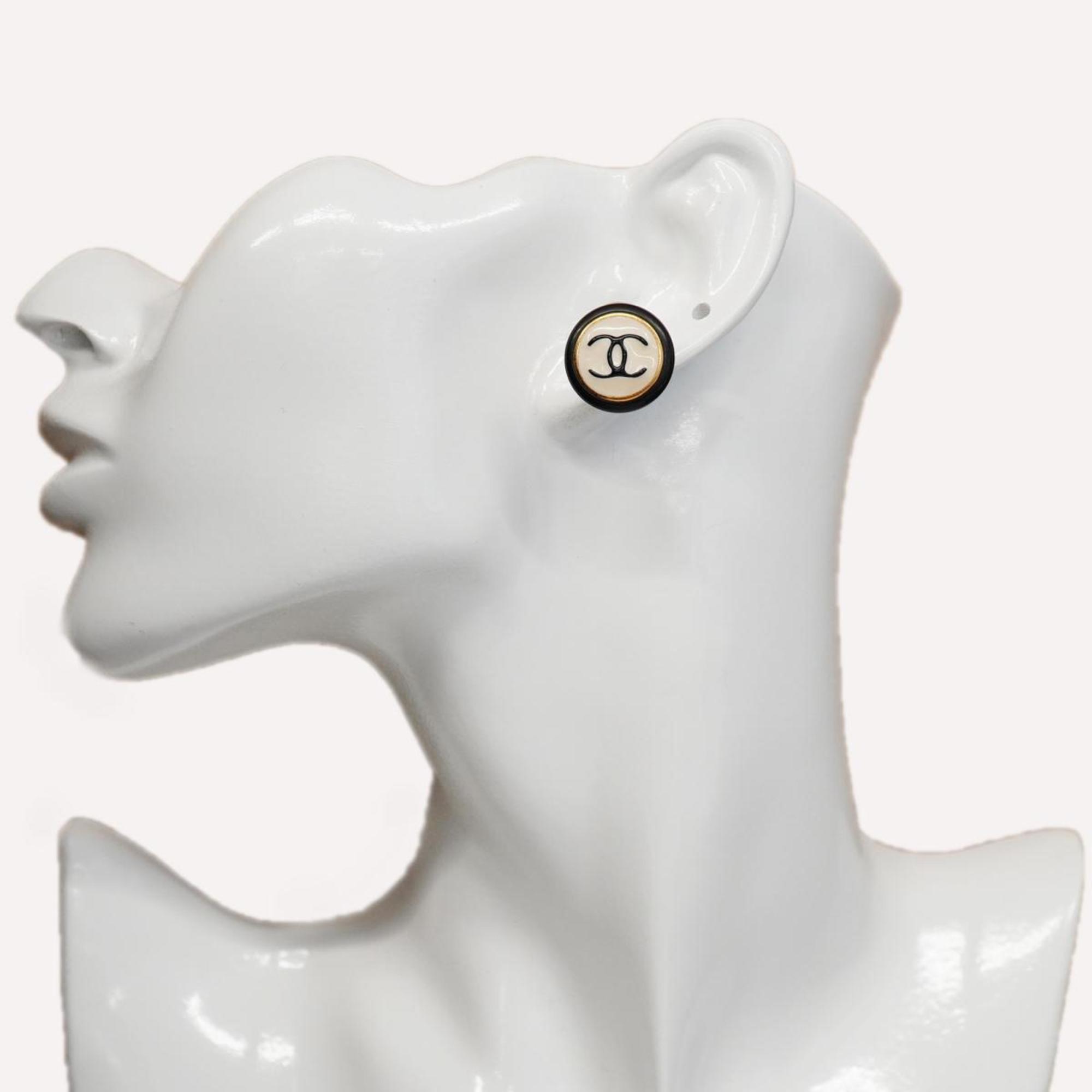 Chanel Earrings Coco Mark Circle GP Plated Gold White Black 95A Women's