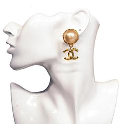 Chanel Earrings Coco Mark Circle Fake Pearl GP Plated Gold 93A Women's