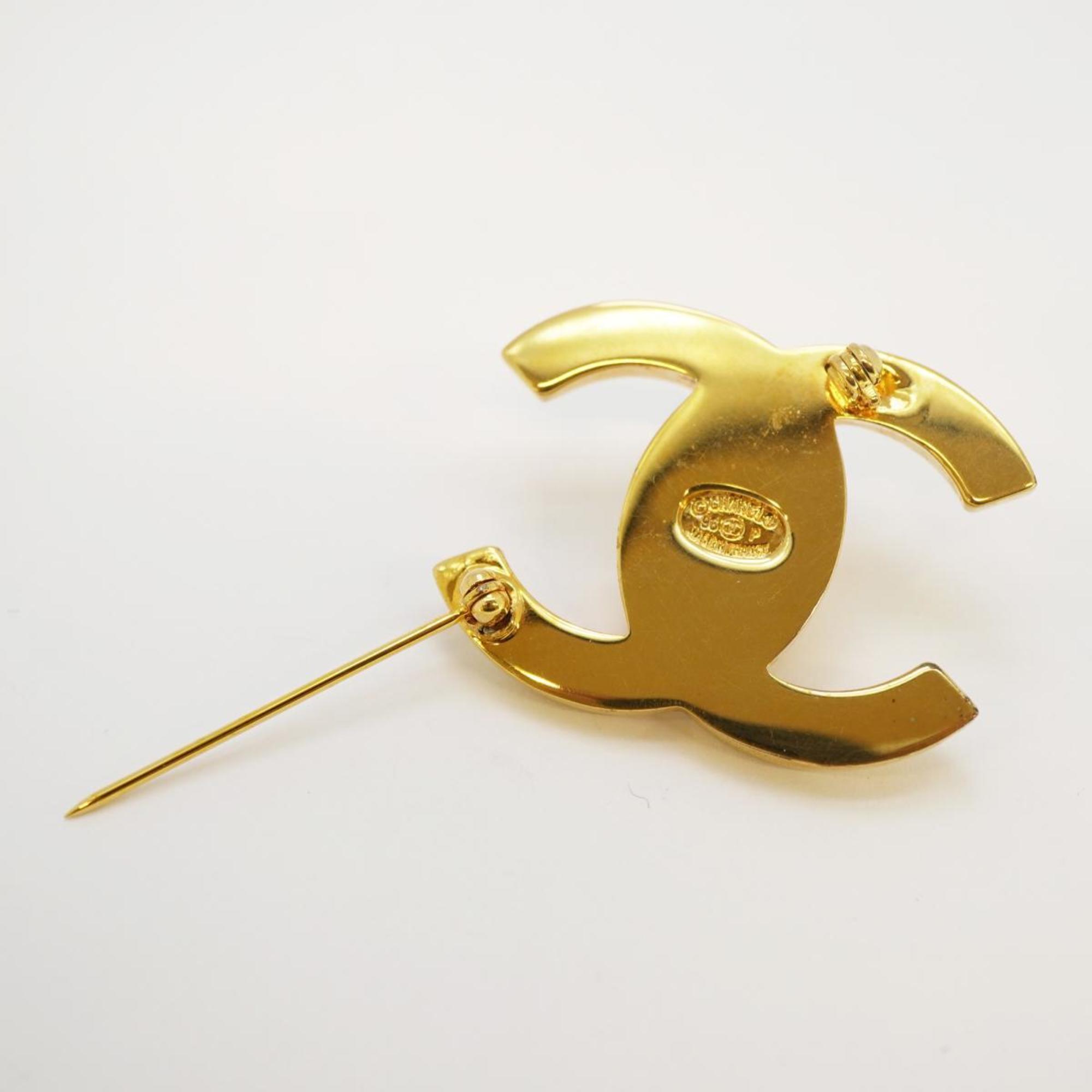 Chanel Brooch Turn Lock GP Plated Gold 96P Women's