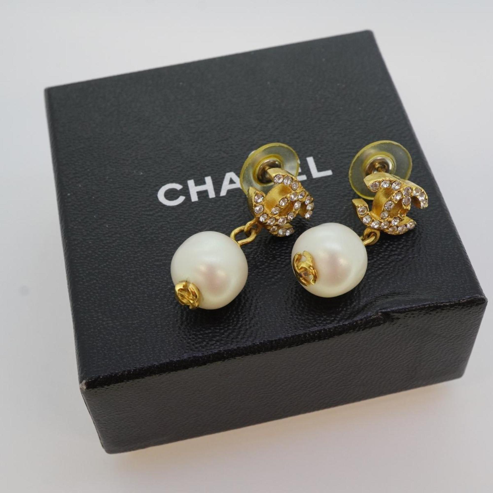 Chanel Earrings Coco Mark Fake Pearl Rhinestone GP Plated Gold Women's