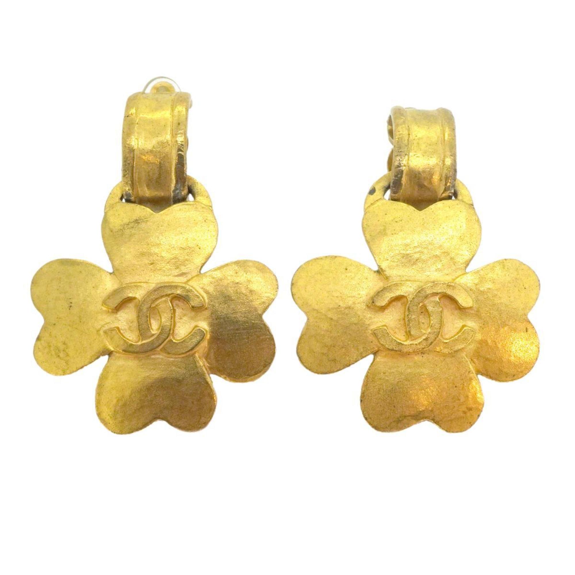 Chanel Earrings Coco Mark Clover GP Plated Gold 95P Women's