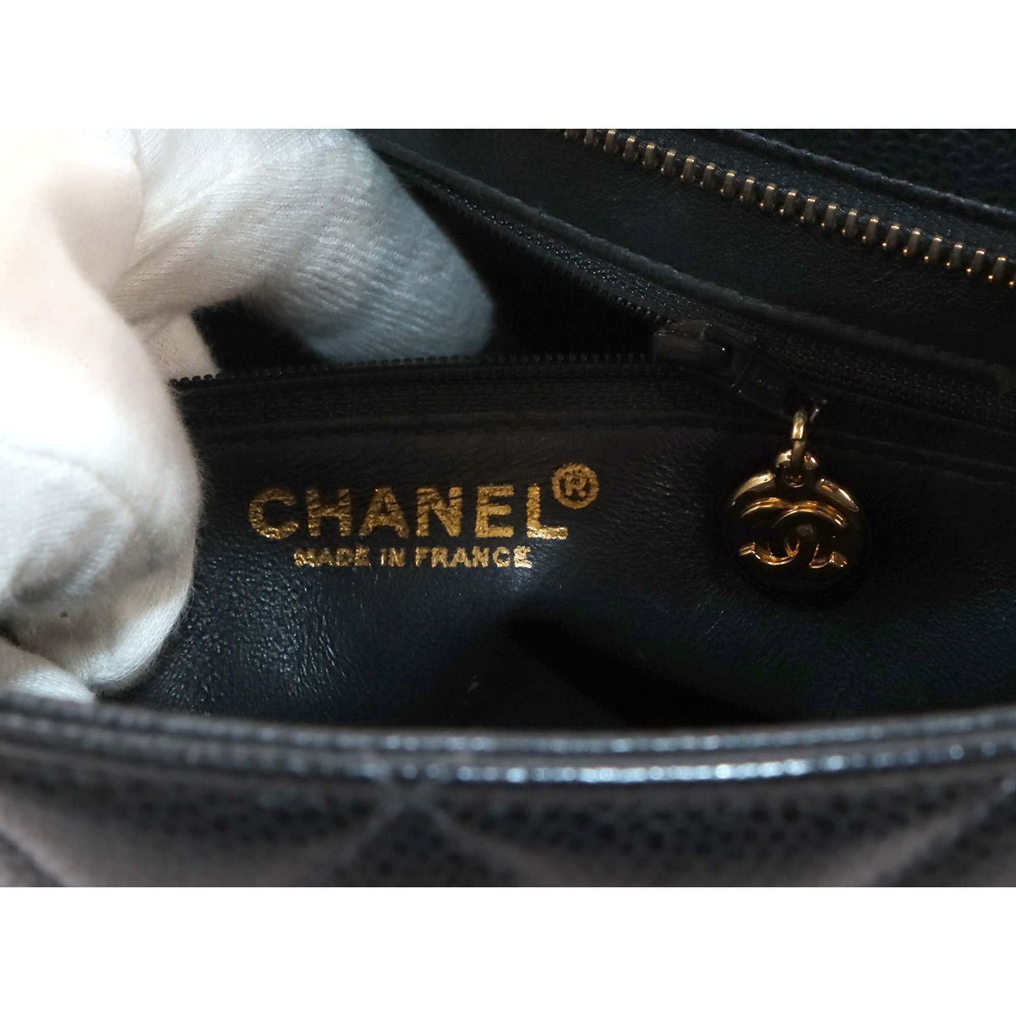 CHANEL Reissue Caviar Skin Black A01804 Gold Hardware Medallion Tote Bag