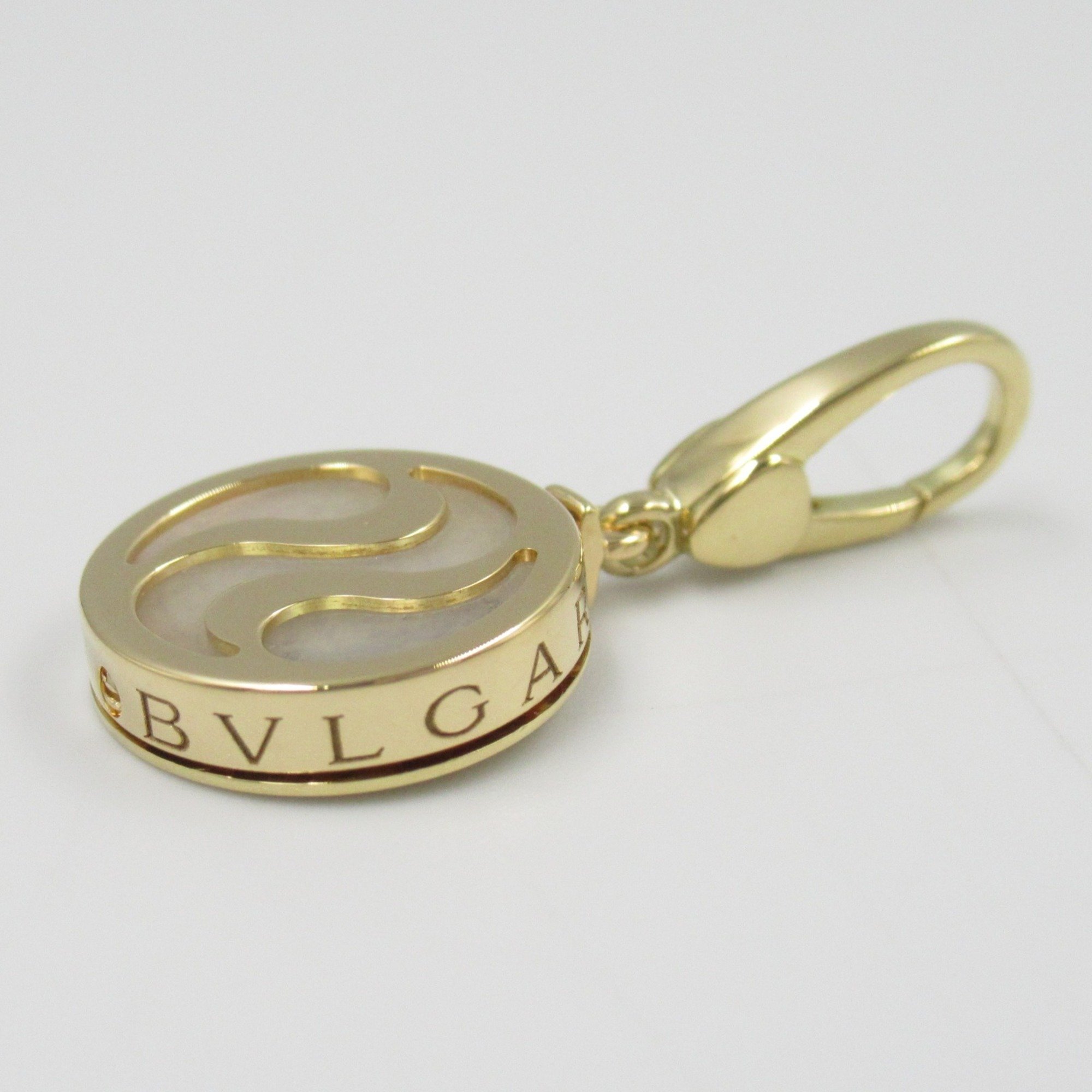 BVLGARI Optical Mother of Pearl Charm Pendant Top K18 (Yellow Gold) Men's Women's White