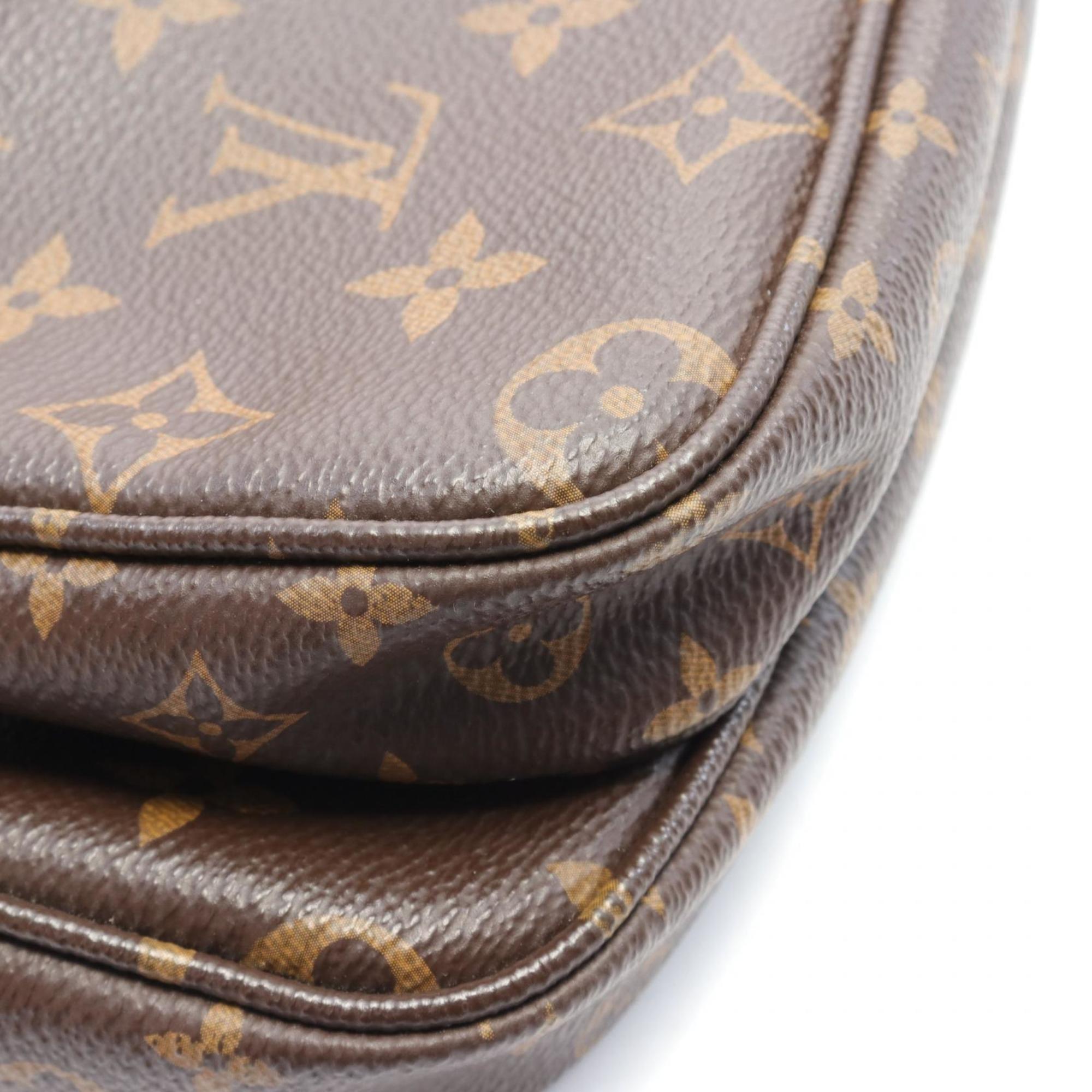 Louis Vuitton LOUIS VUITTON Multi Pochette Accessoires Shoulder Bag Coated Canvas Monogram Women's Brown Khaki M44813