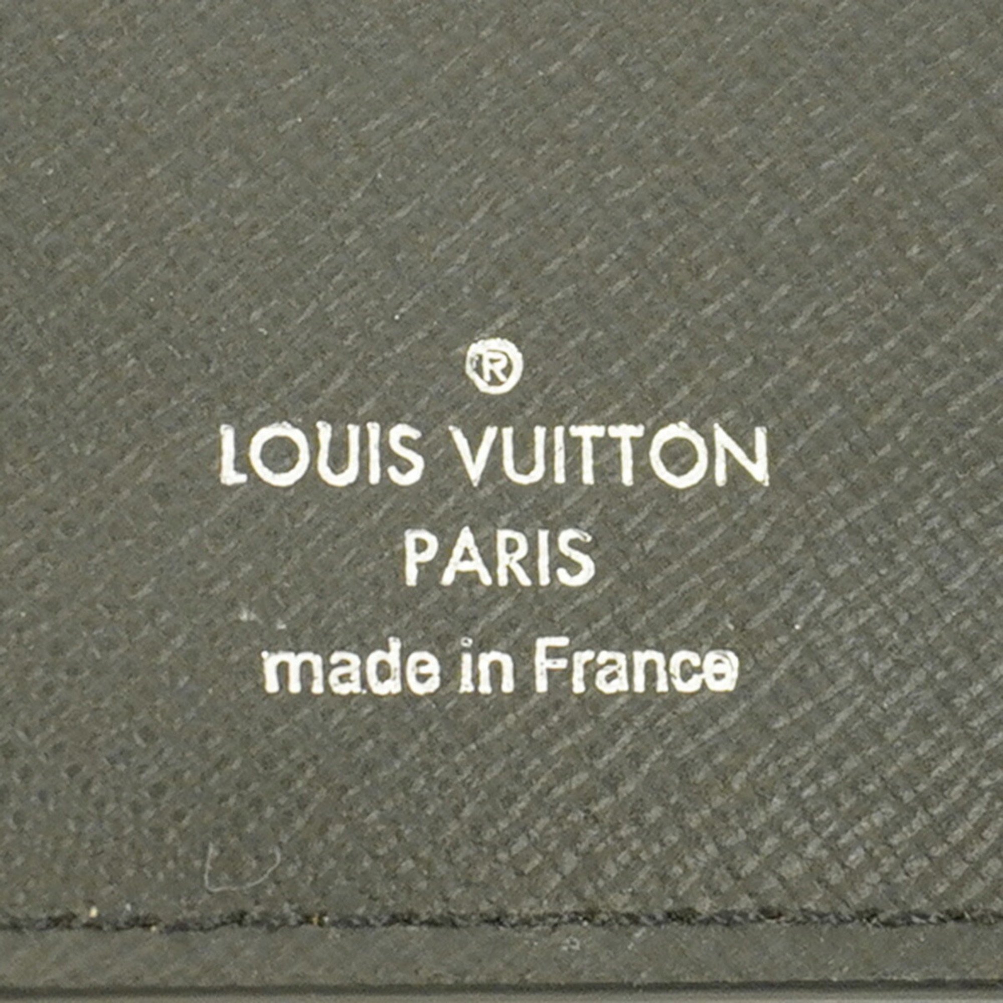 Louis Vuitton Long Wallet Taiga Portefeuilleron M30541 Noir Men's