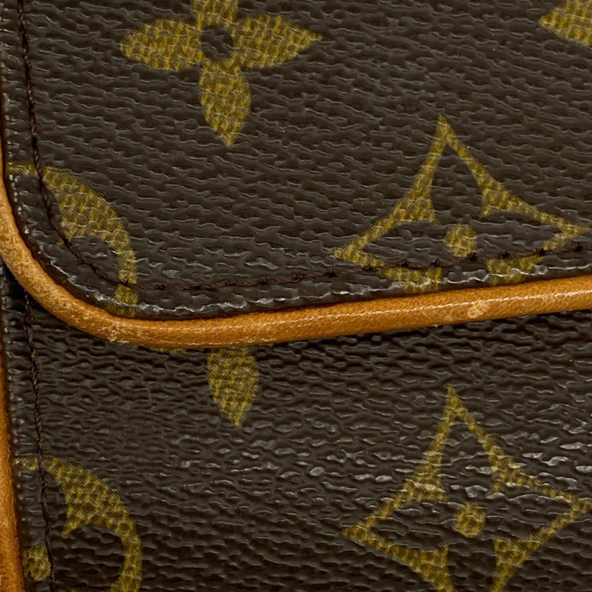 Louis Vuitton Shoulder Bag Monogram Pochette Twin GM M51852 Brown Women's