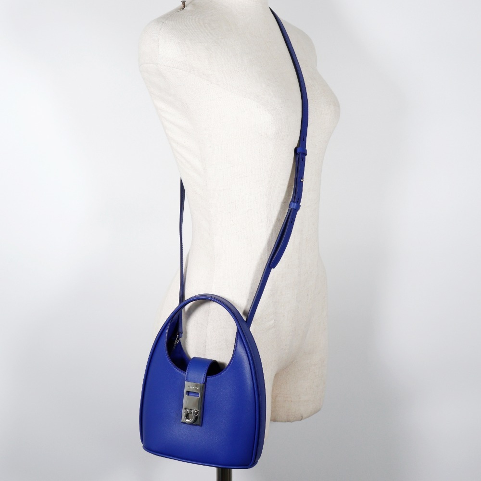 Salvatore Ferragamo Hobo Bag Handbag Gancini Shoulder Calf Blue 2way Flap Mini Women's