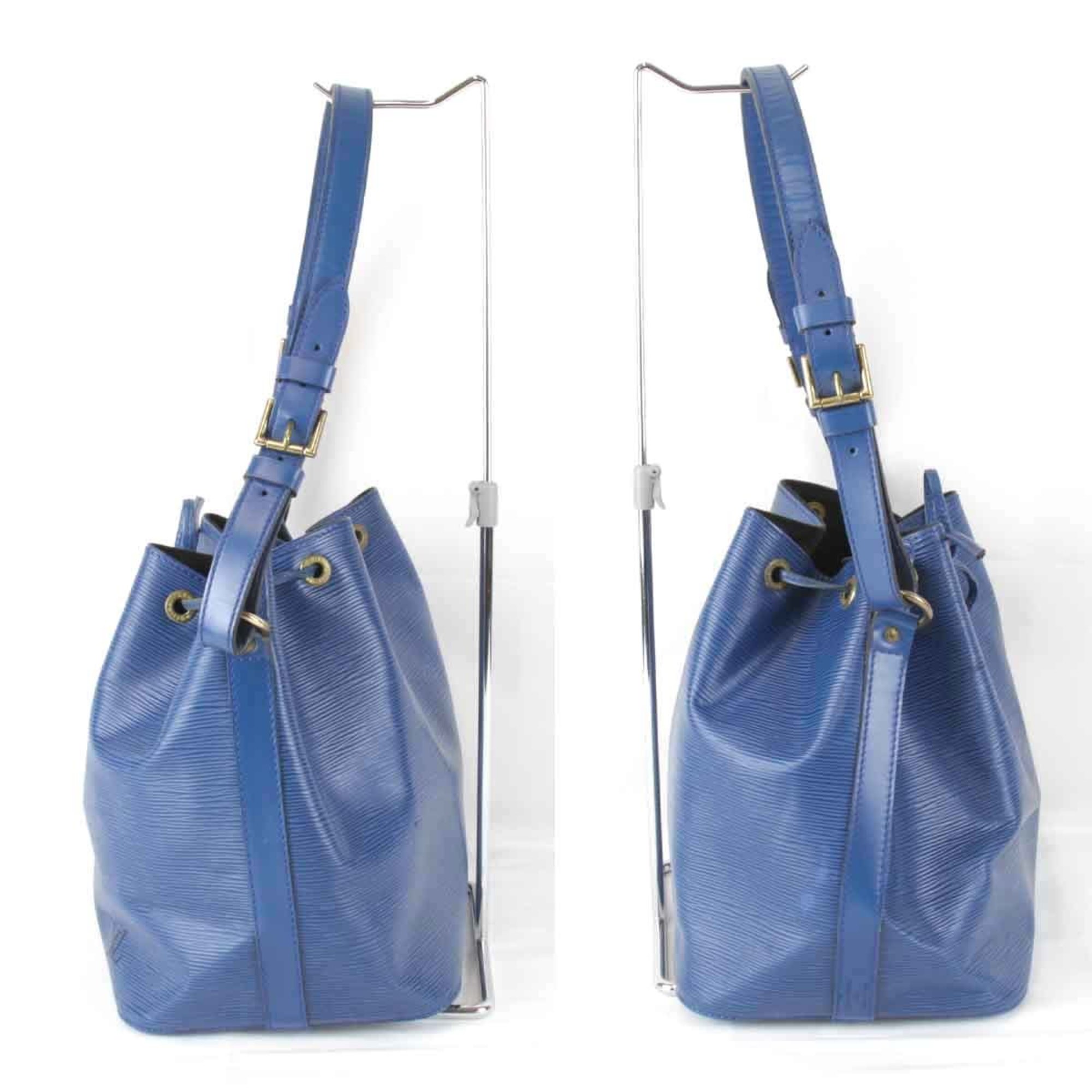 LOUIS VUITTON Louis Vuitton Noe M44005 Shoulder Bag Epi Leather Blue Women's