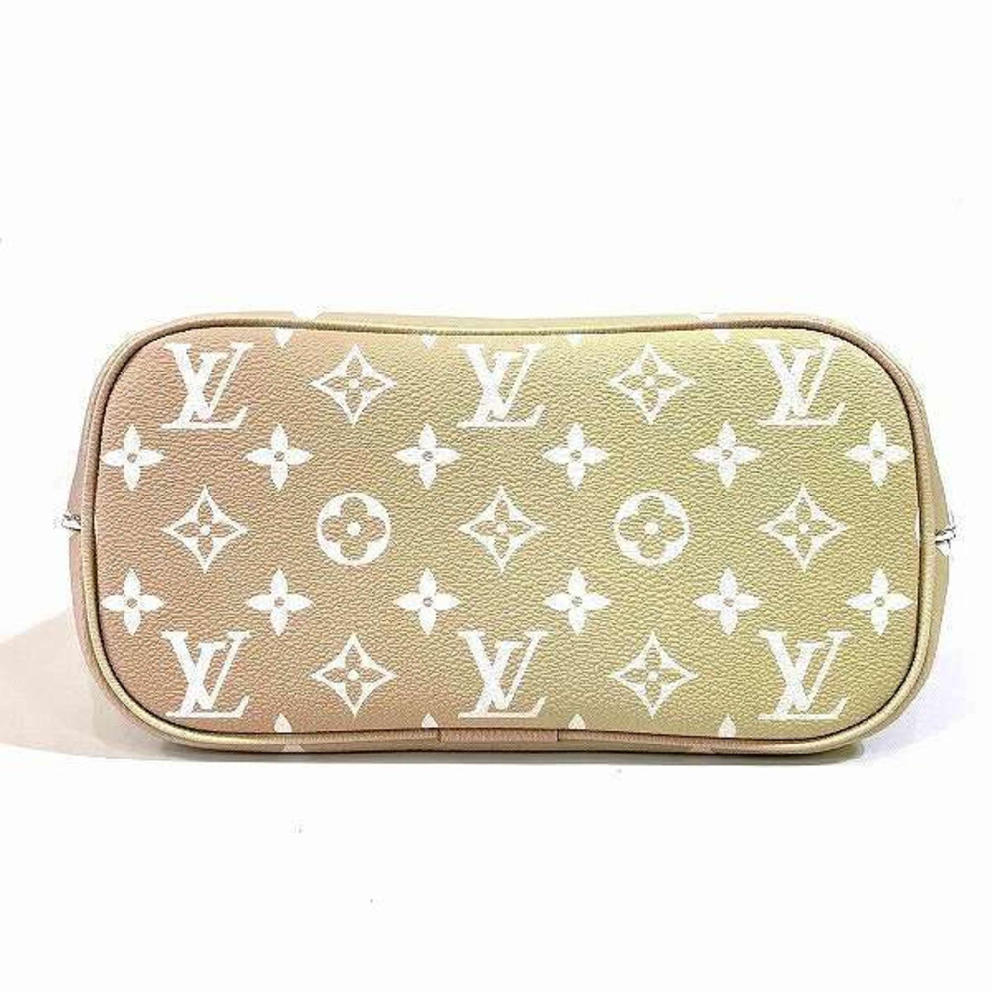 Louis Vuitton Monogram Giant Marshmallow PM M59861 Bag Shoulder Handbag Women's