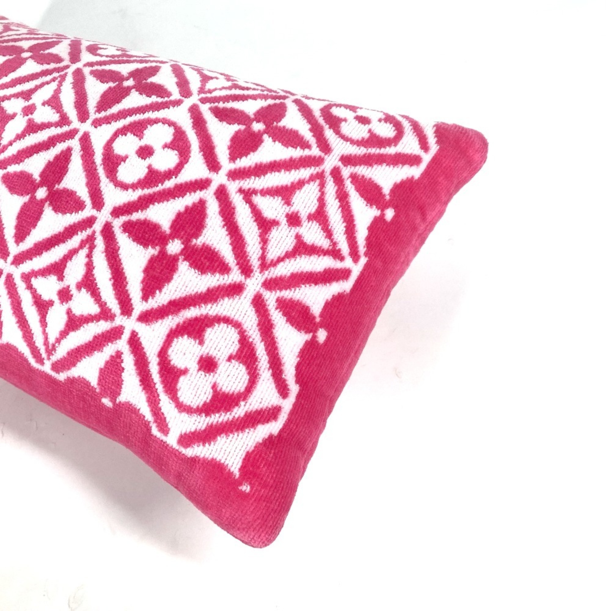 LOUIS VUITTON M01371 Beach Cushion Monogram Flower Tile Pillow Cotton Women's Pink