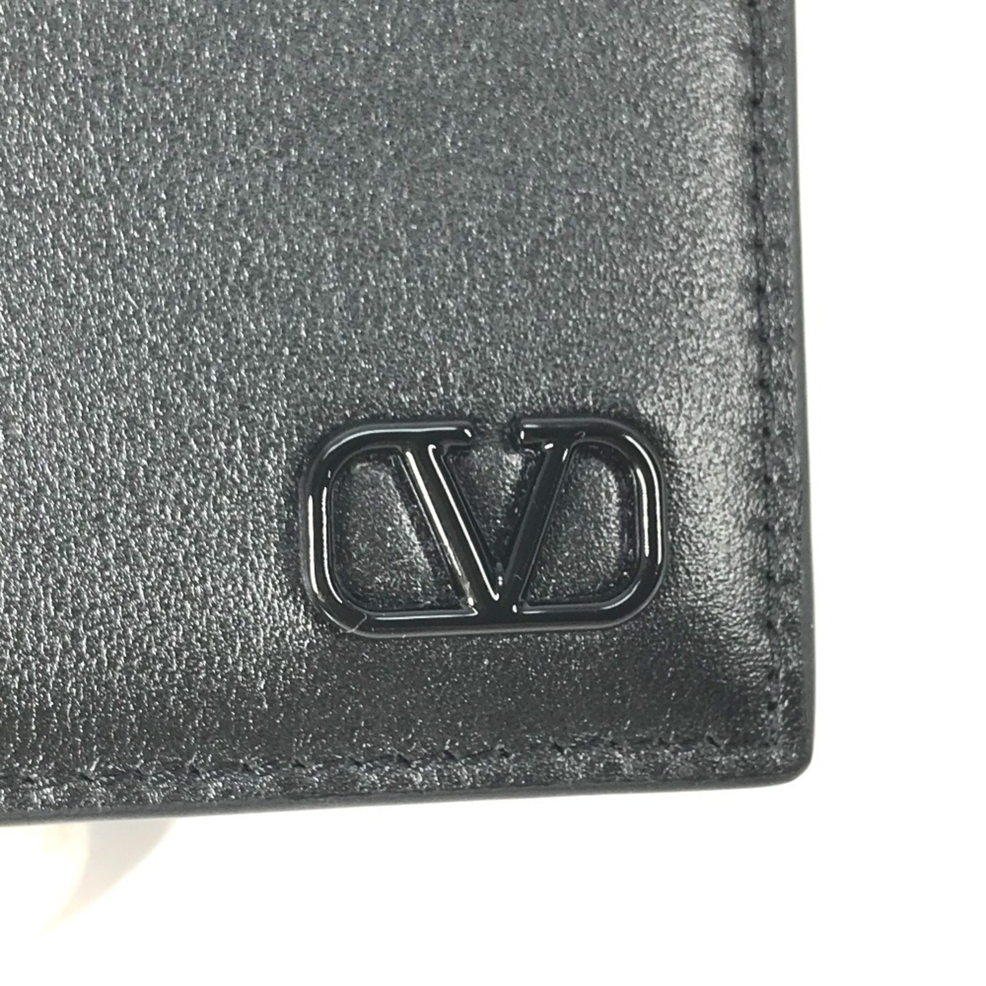 VALENTINO 2Y2P0U14ZQU Business Card Holder Pass Case V Signature Bi-Fold Holder/Card Calfskin Men's Black Similar