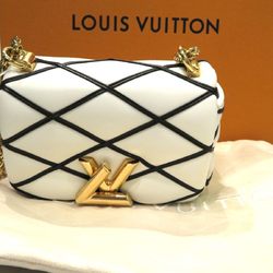 LOUIS VUITTON PICO GO-14 M23762 White Lamb Leather F104 Women's Men's Bags