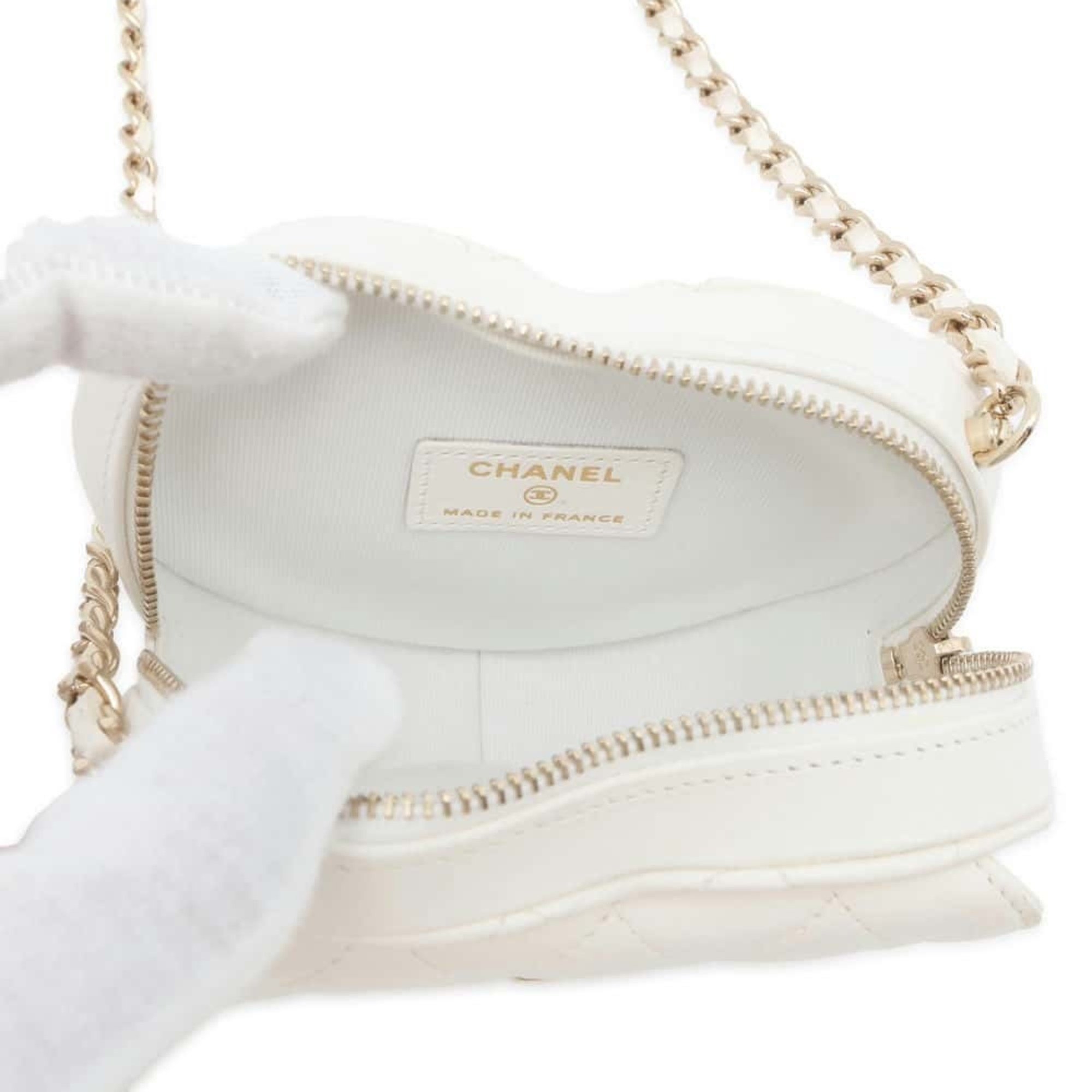 Chanel Chain Shoulder Bag Matelasse Coco Mark Heart Lambskin AP2784 CHANEL Pochette White