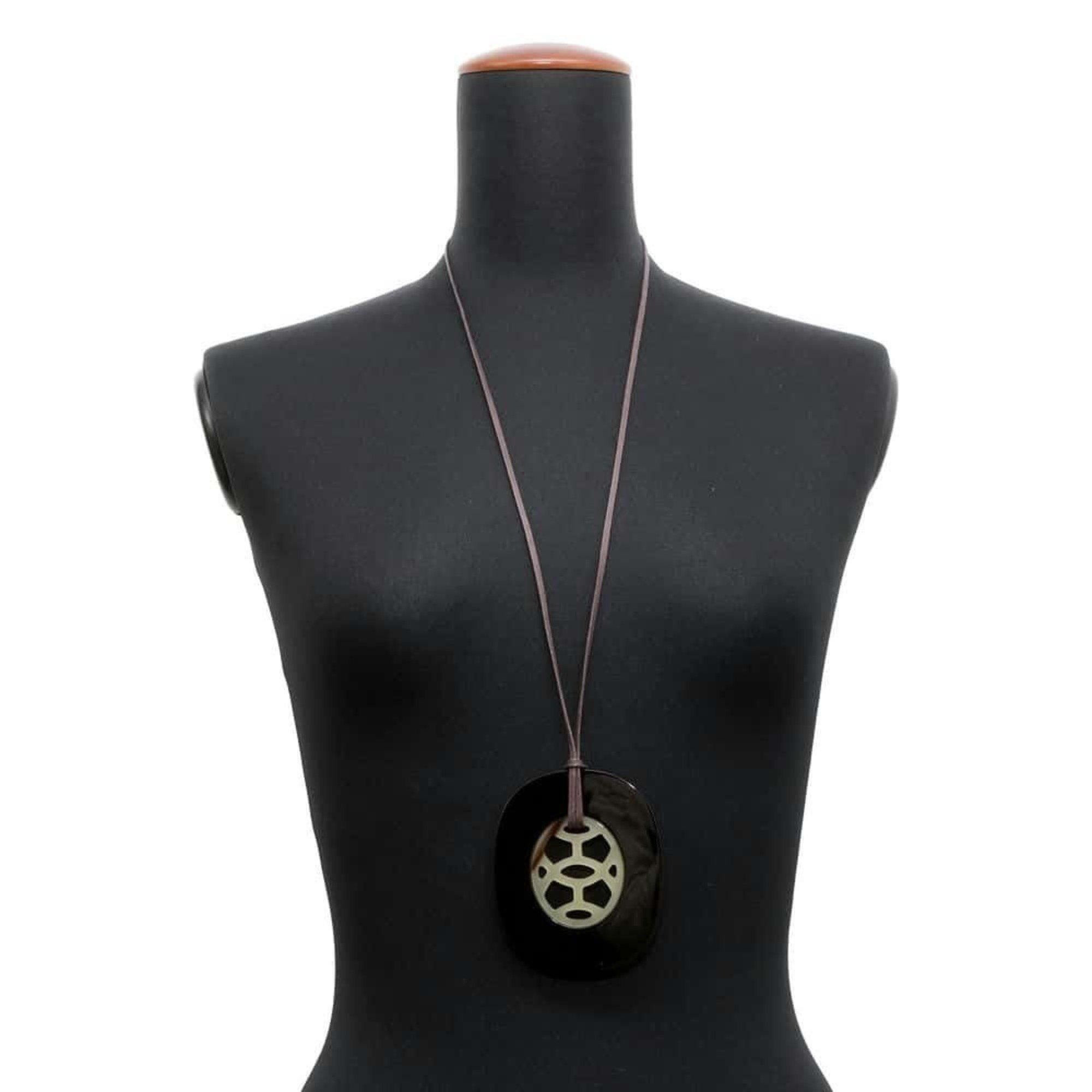 Hermes Necklace Lift GM Buffalo Horn HERMES Pendant Black