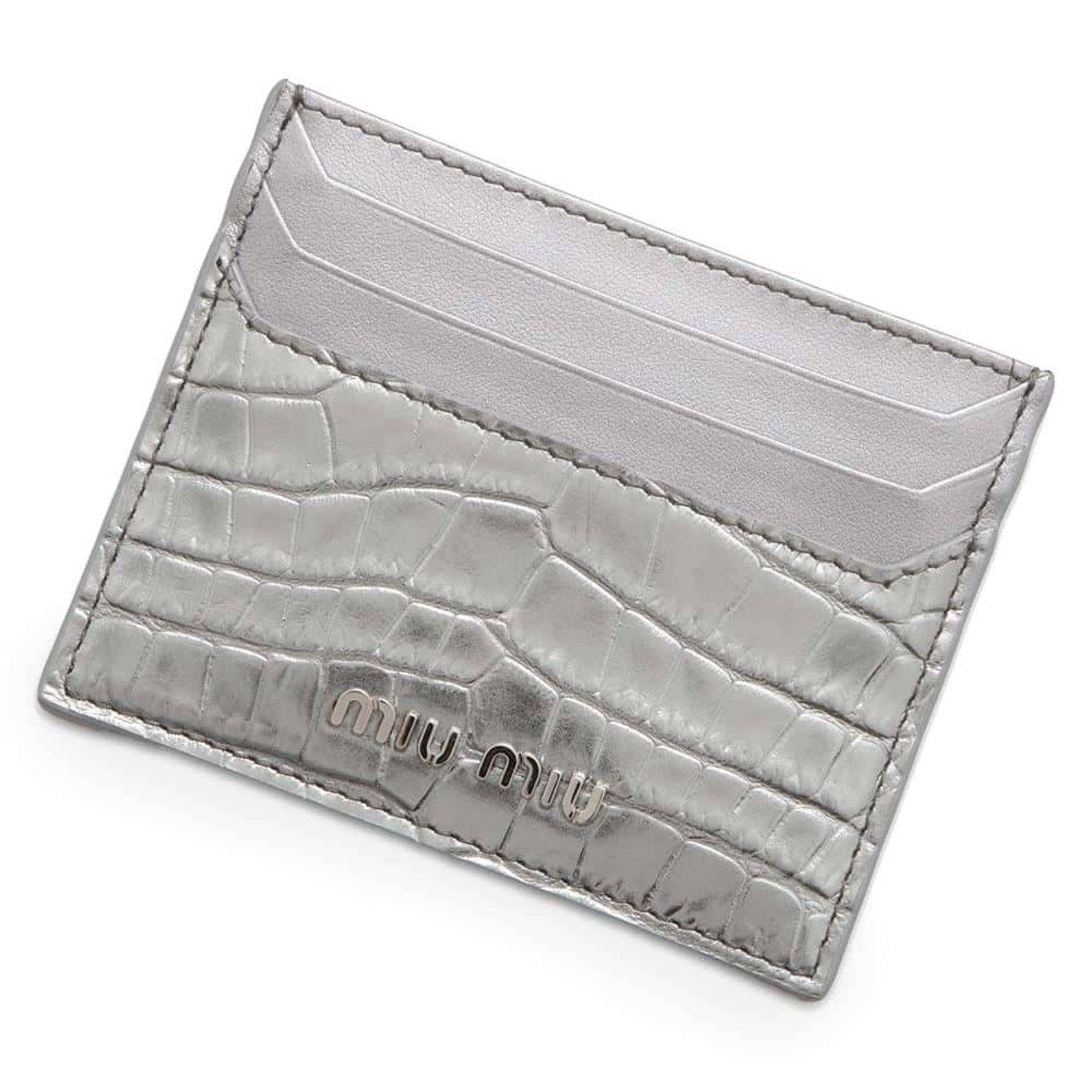 Miu Miu Miu Business Card Holder/Card Case Embossed Leather Wallet