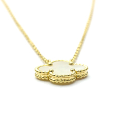 Van Cleef & Arpels Vintage Alhambra VCARA45900 Yellow Gold (18K) Shell Men,Women Fashion Pendant Necklace (Gold)