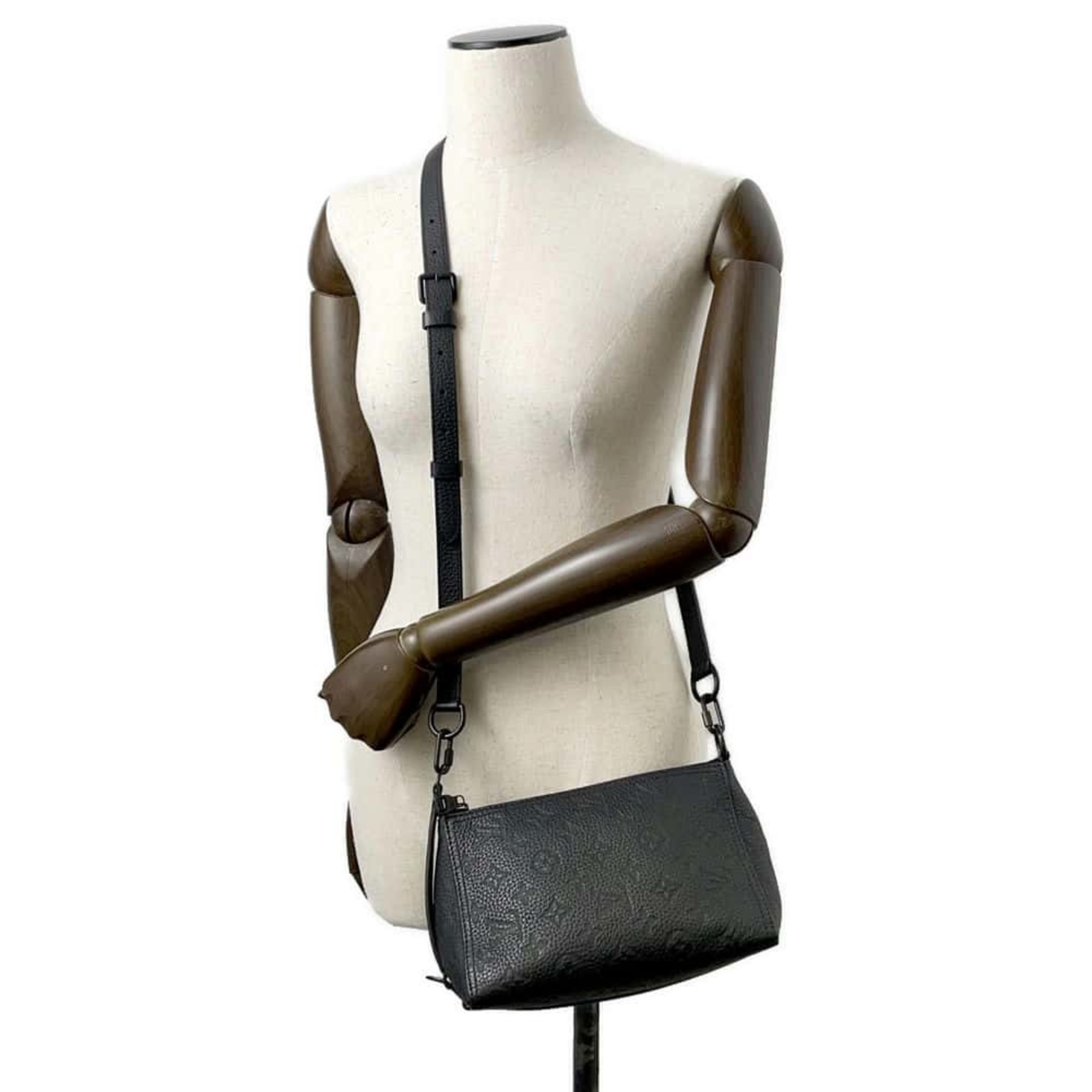 Louis Vuitton Shoulder Bag Monogram Empreinte Triangle M55878 LOUIS VUITTON Hand Black