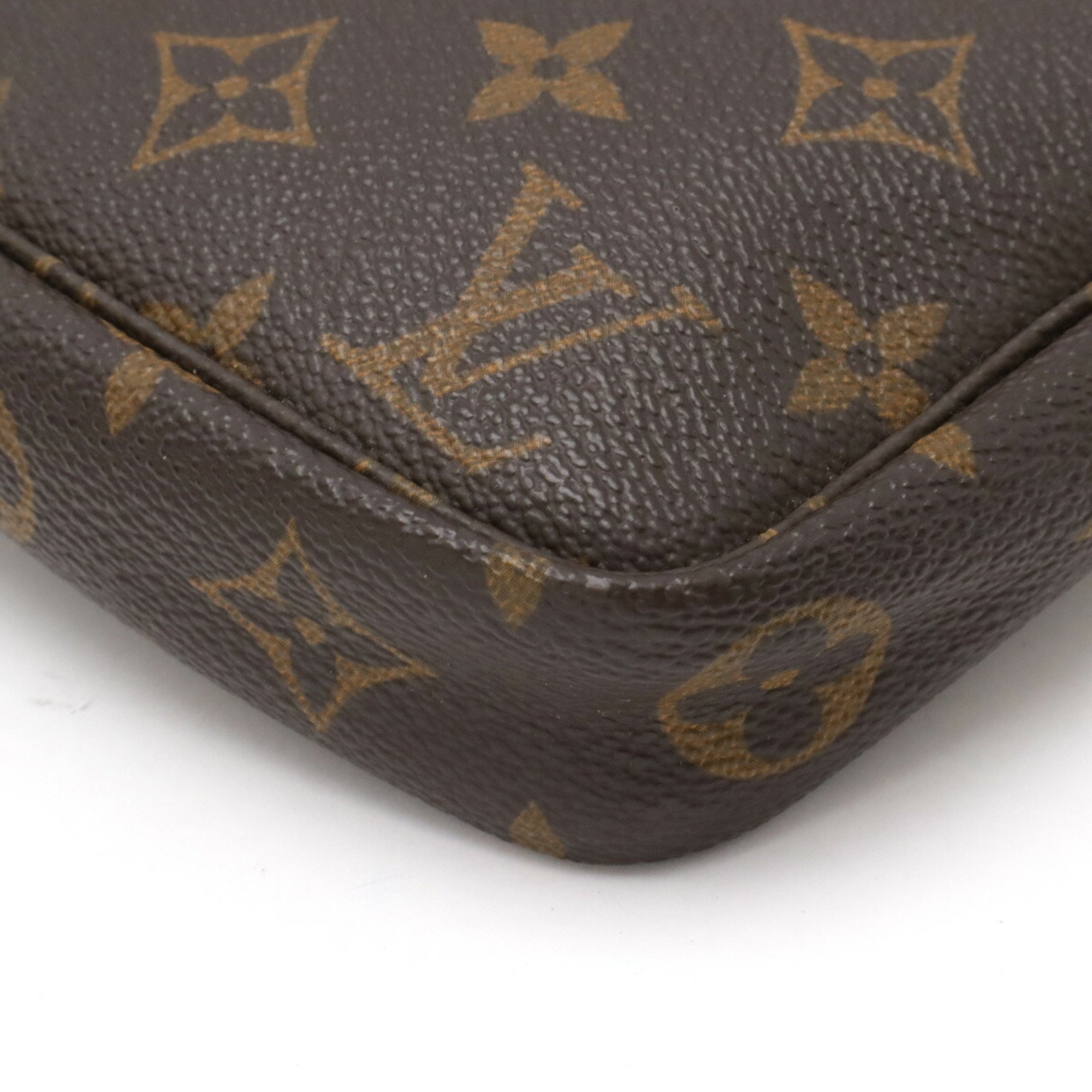 LOUIS VUITTON Louis Vuitton Monogram Pochette Accessory Pouch Handbag - Bag M51980