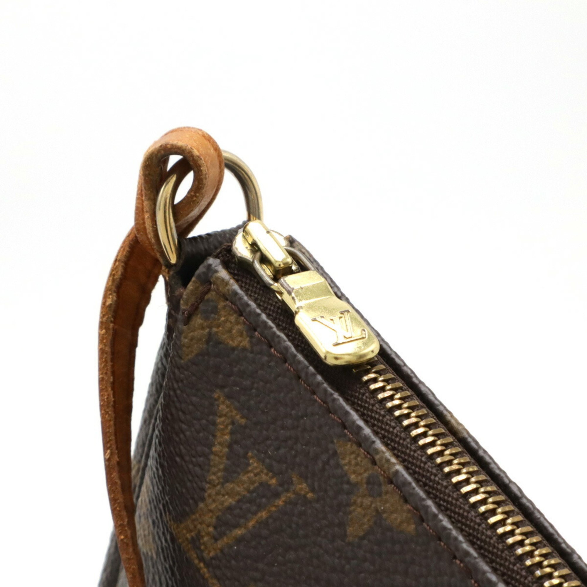 LOUIS VUITTON Louis Vuitton Monogram Pochette Accessory Pouch Handbag - Bag M51980