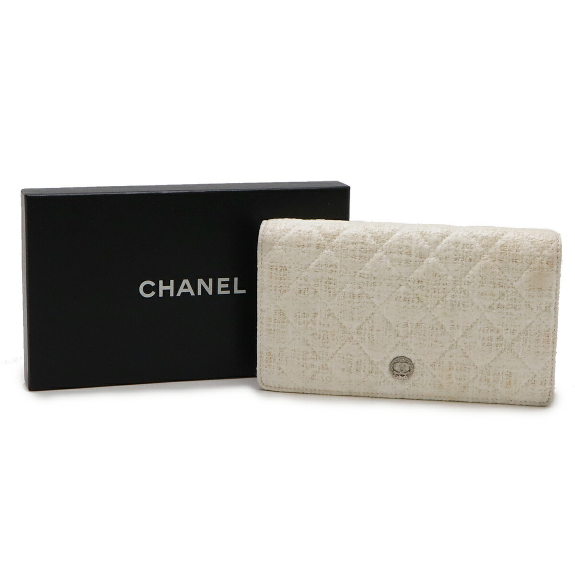 CHANEL Chanel Matelasse New Coco Button Bi-fold Coated Tweed Leather Ivory White