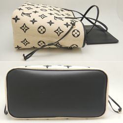 LOUIS VUITTON Louis Vuitton By the Pool Neverfull MM M22838 Tote Bag Beige Black 252178 ☆