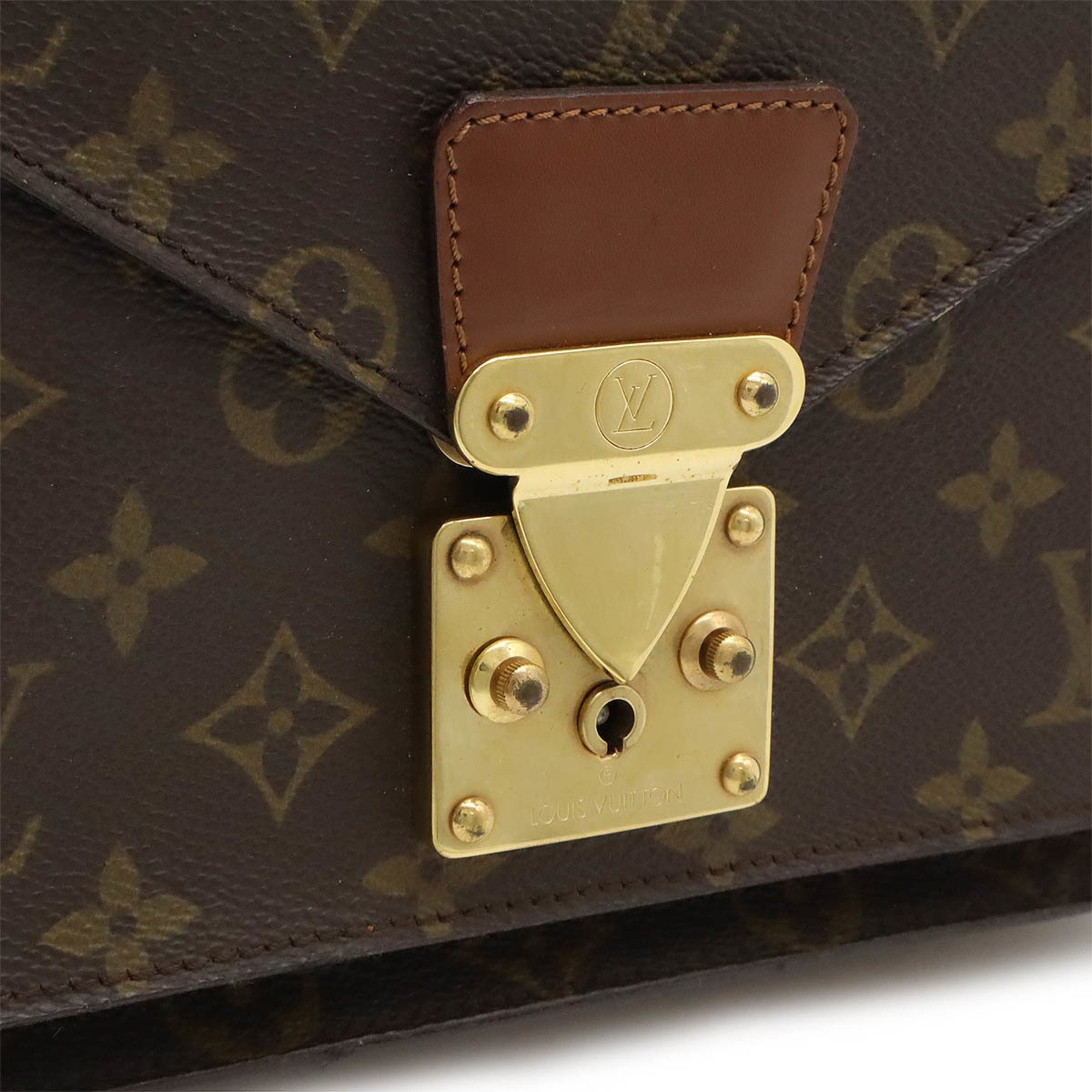 LOUIS VUITTON Louis Vuitton Monogram Montsouris 26 Second Bag Clutch Handbag Non-sticky Shoulder Key Missing M51187