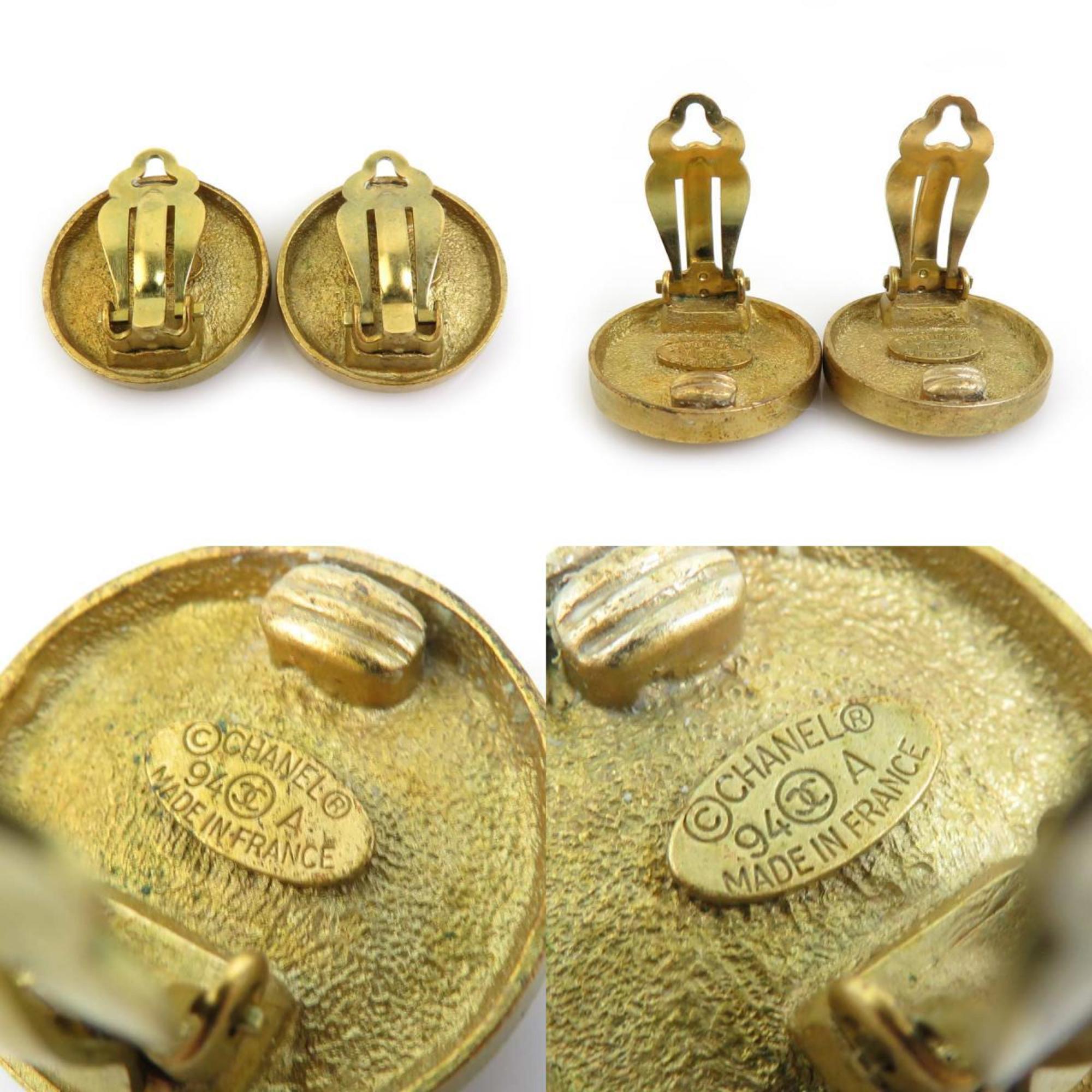 CHANEL Coco Mark Metal Gold Earrings for Women e59307a