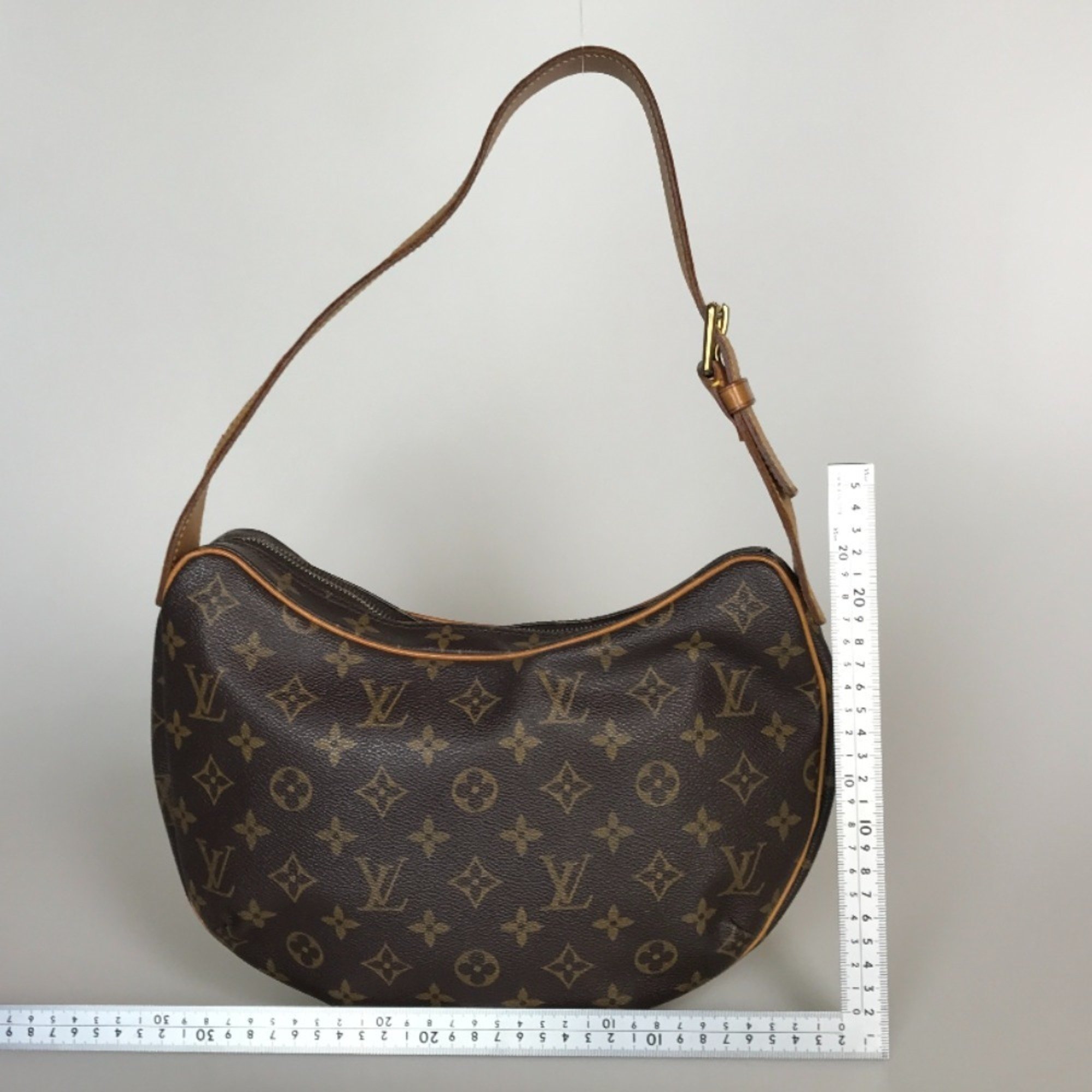 LOUIS VUITTON Croissant MM Shoulder Bag for Women Monogram Canvas Brown M51512