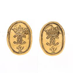 CHANEL Coco Mark Crown Earrings GP (Gold Plated) Women's Gold