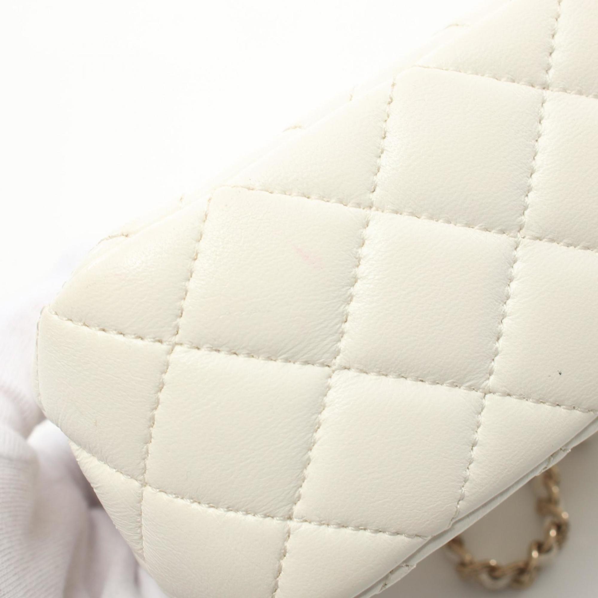 CHANEL Matelasse Shoulder Bag, Lambskin, Women's, White