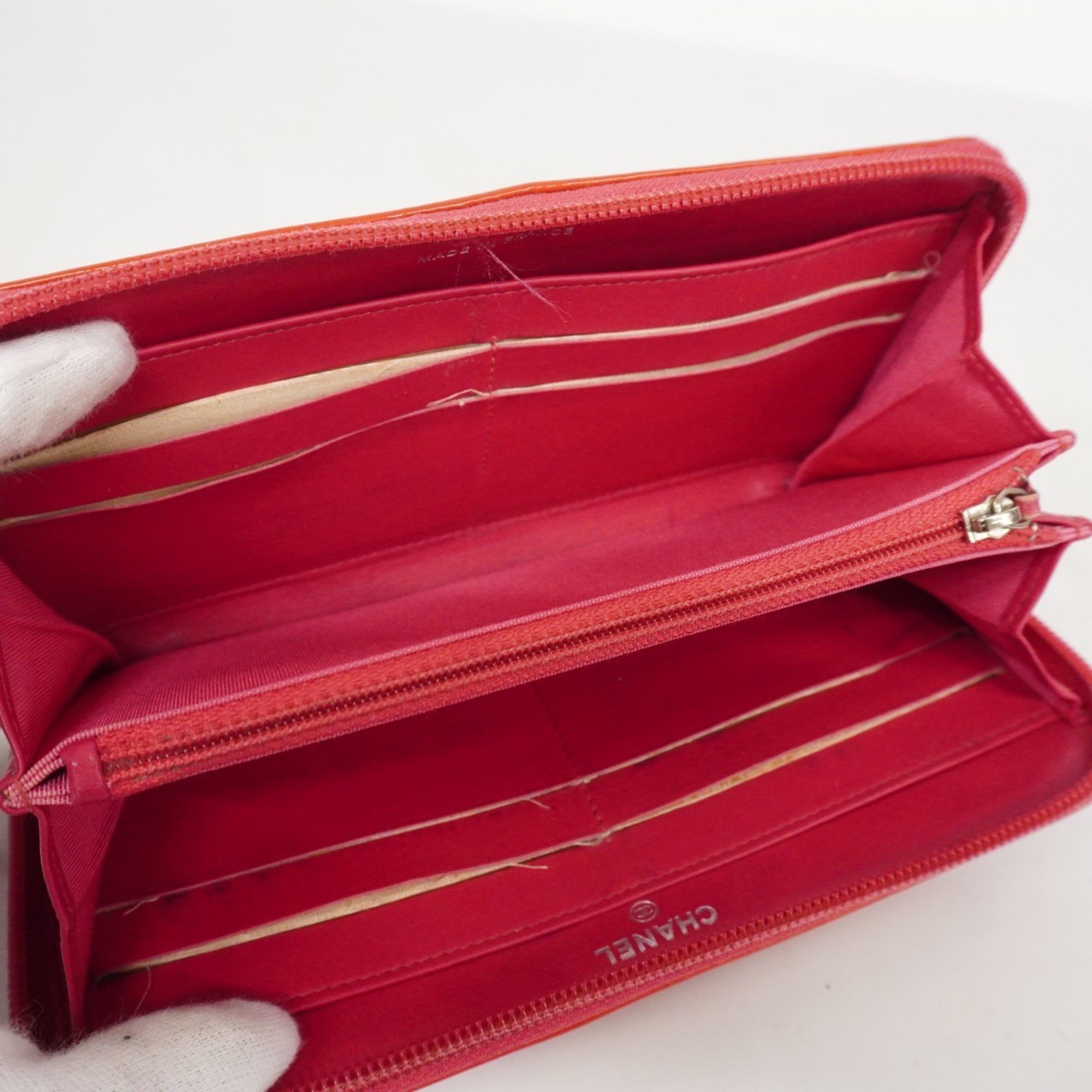 Chanel Long Wallet Makeup Line Patent Leather Red Women's